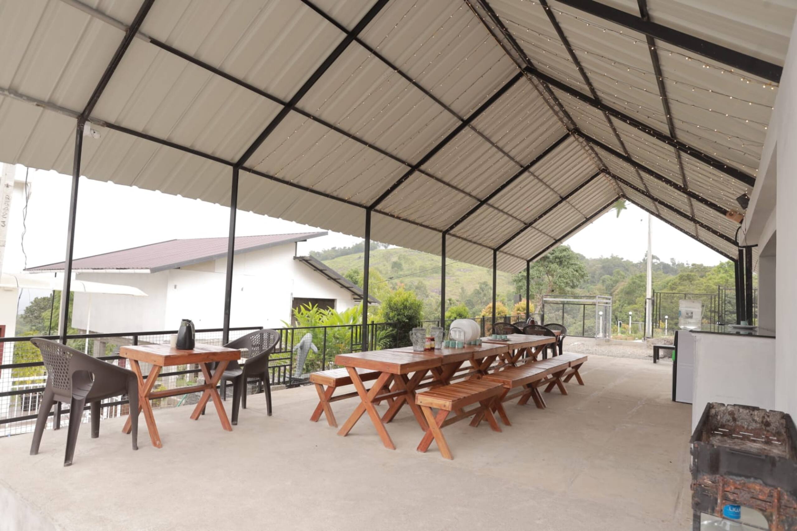 Premium Dormitory with pool in Vagamon F5 26