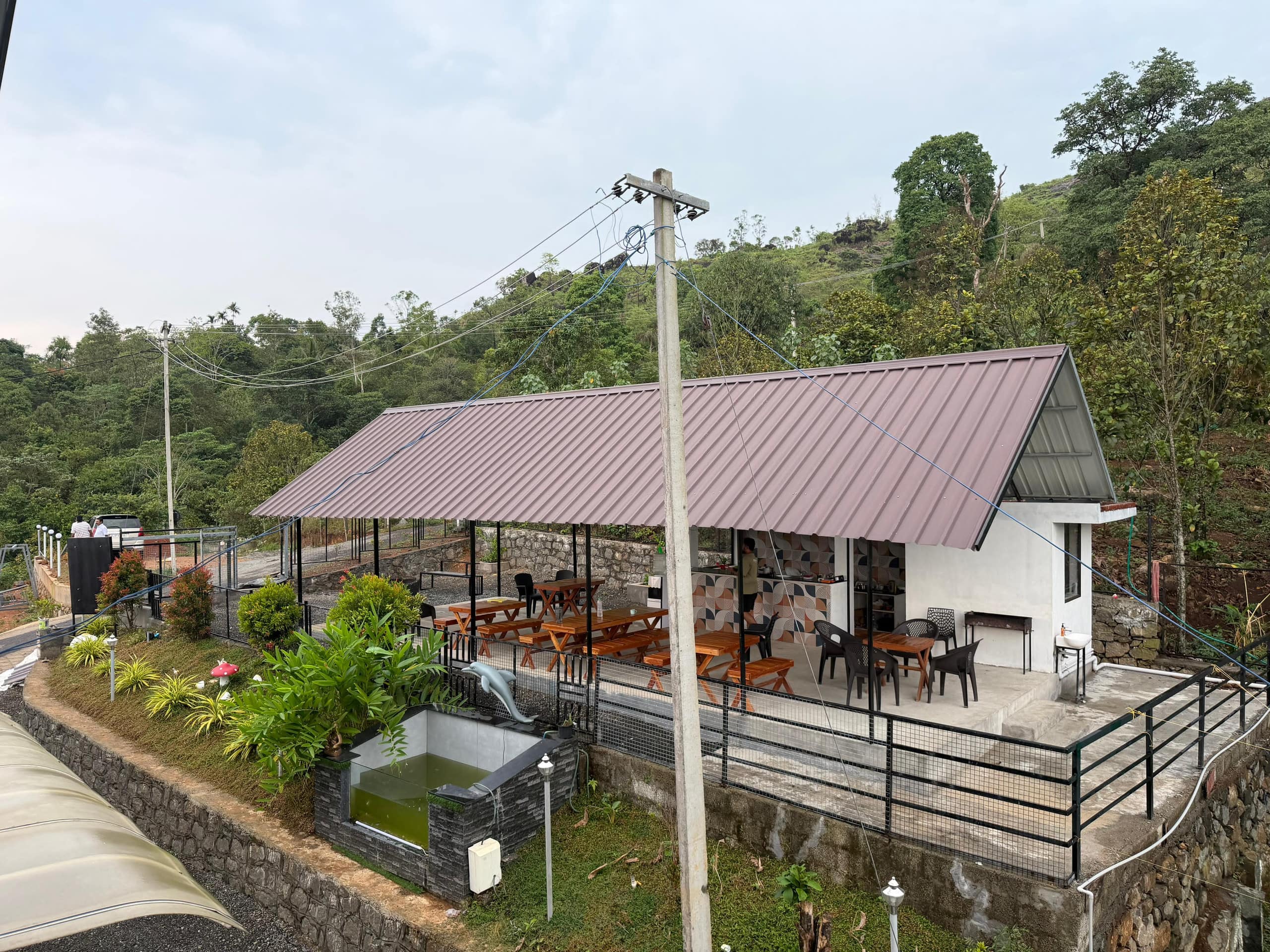 Premium Dormitory with pool in Vagamon F5 20