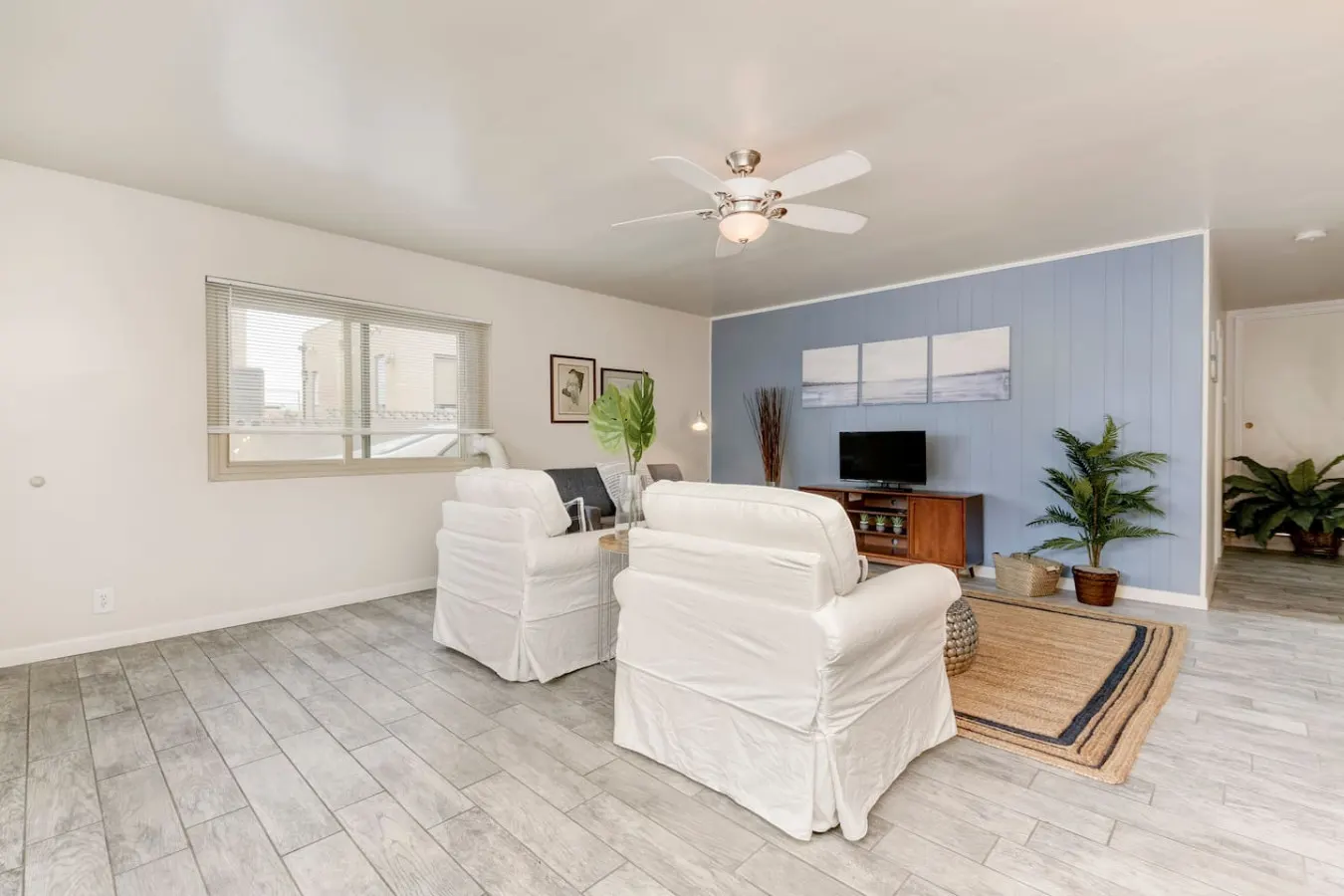 Perla D'Italia -1BR- FREE Driveway parking 15