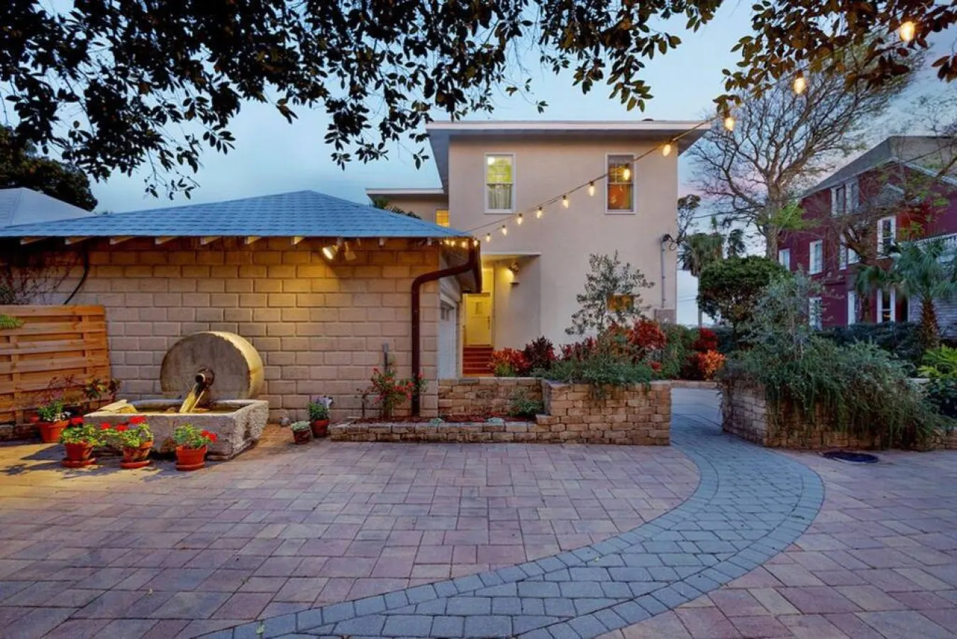 Bella Vista, Waterfront Villa w/Dock 6