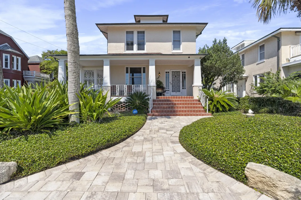 Bella Vista, Waterfront Villa w/Dock 7