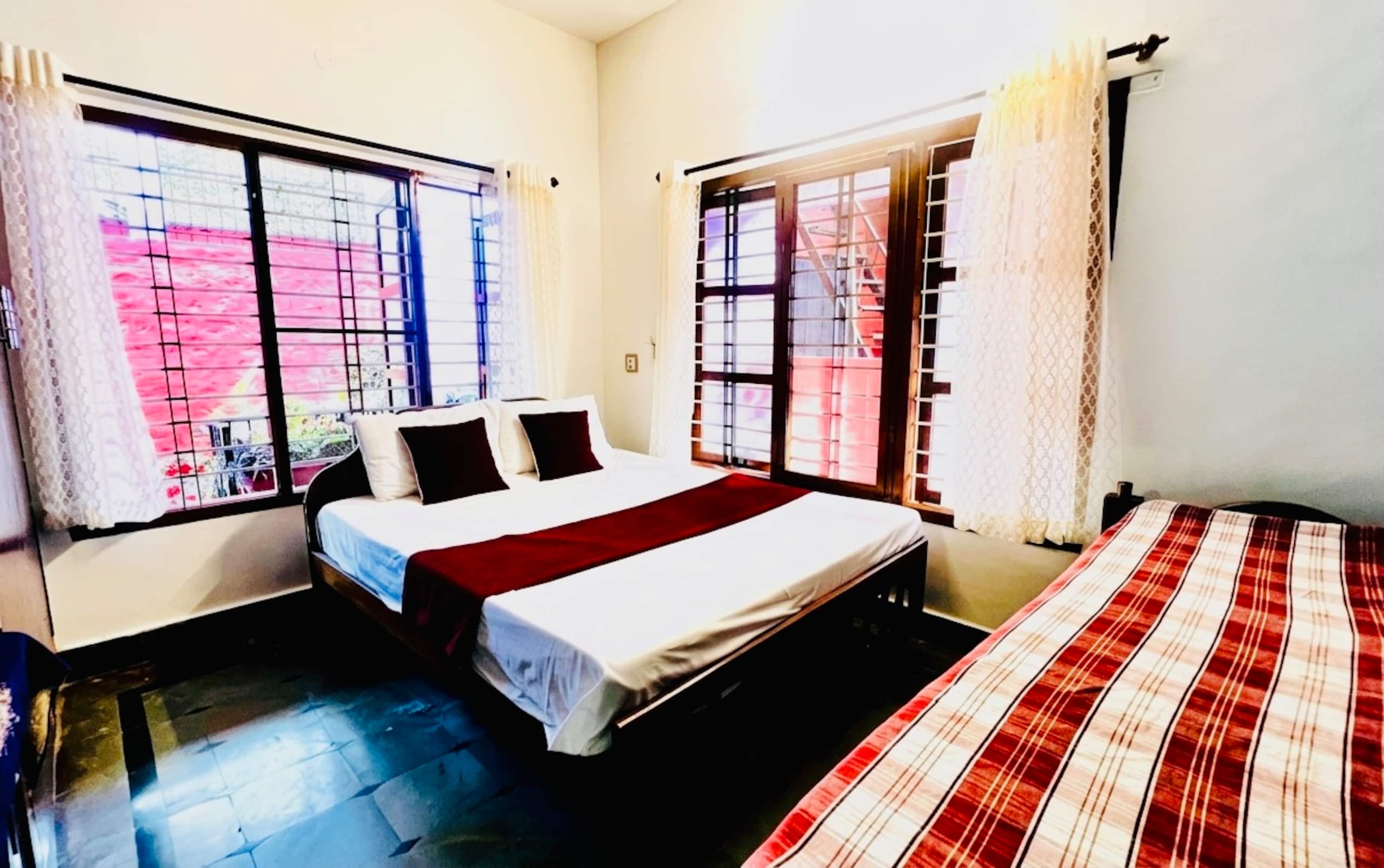 Coorg Eshwari Inn 2BHK Homestay In Madikeri 12
