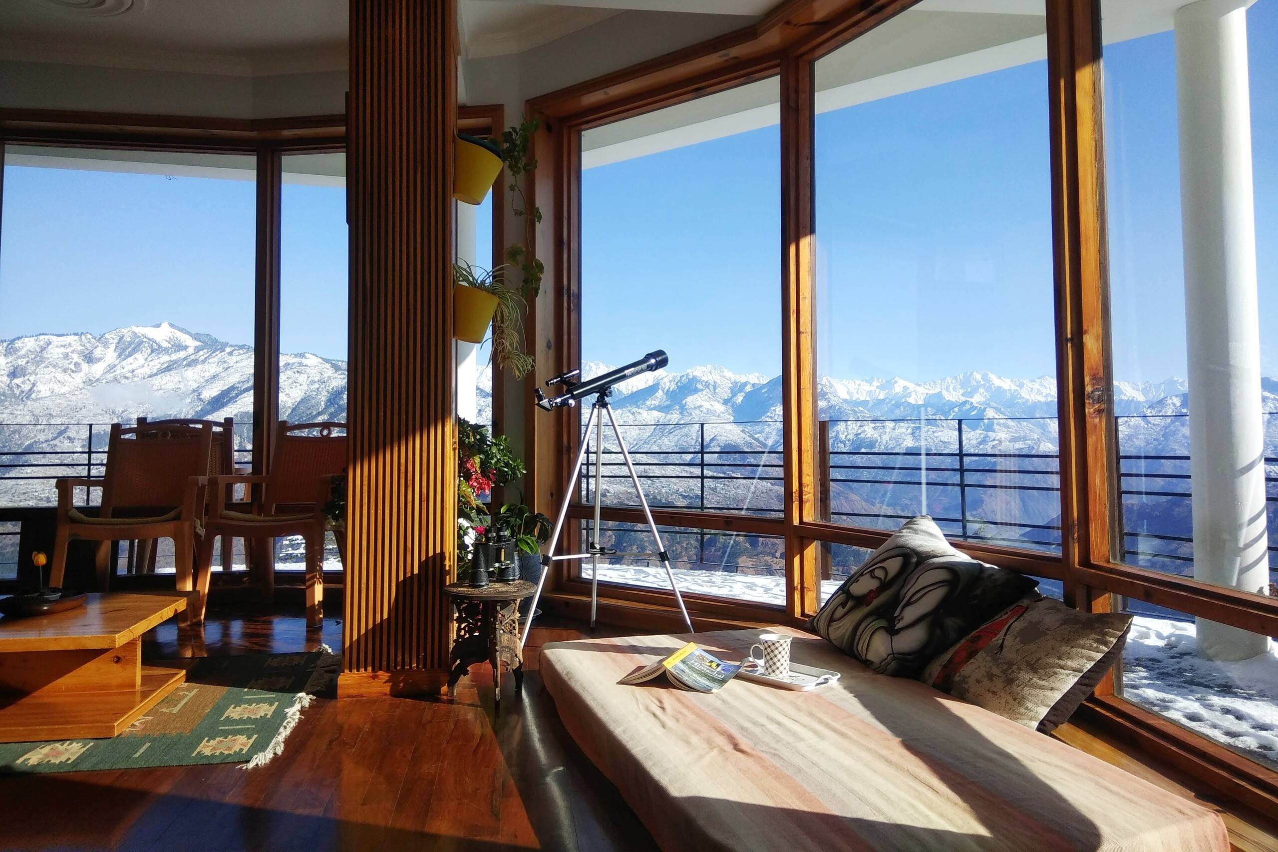 Attic Himalaya View|Grandma Stokes Orchard Retreat 4