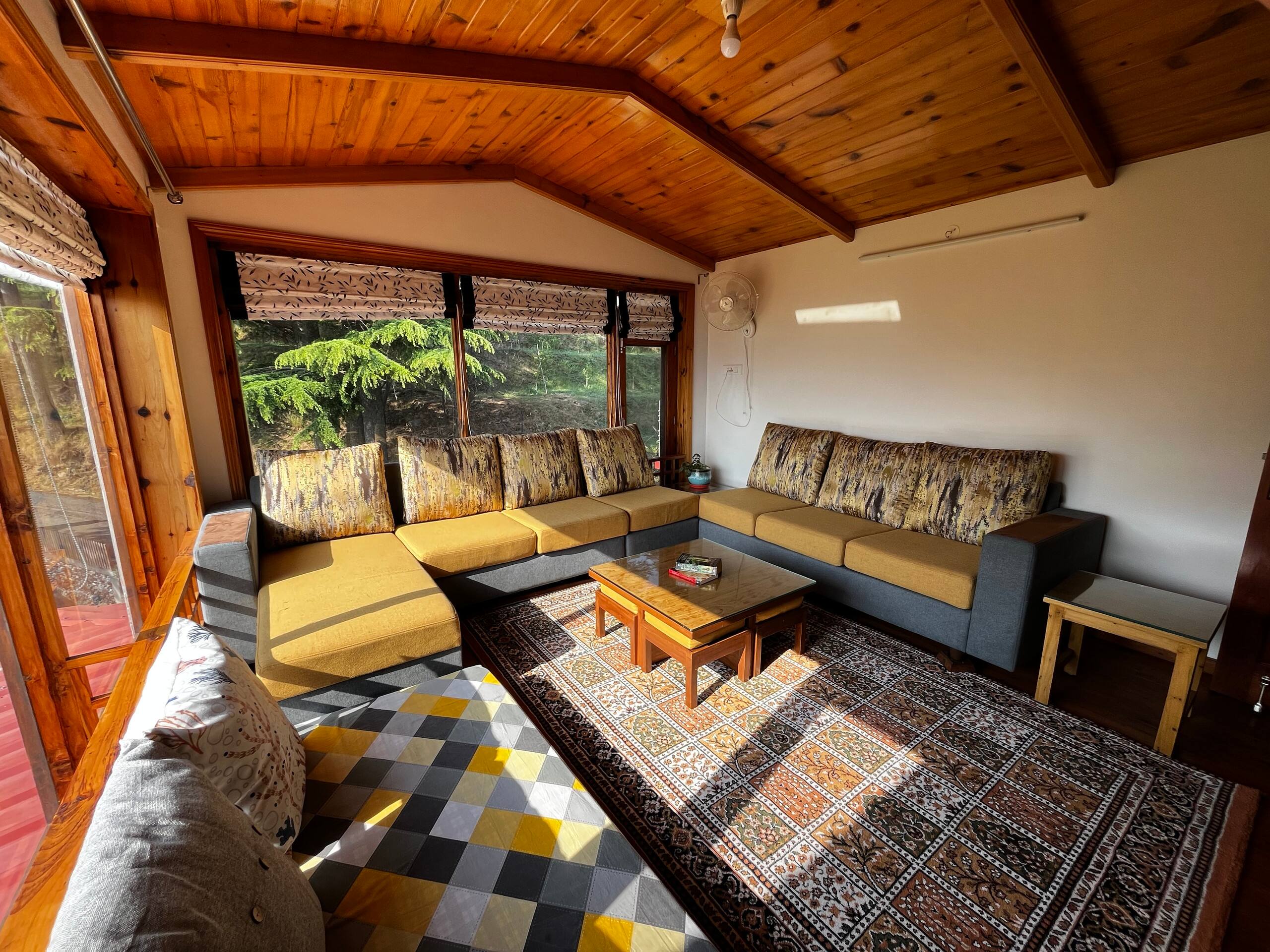 Attic Himalaya View|Grandma Stokes Orchard Retreat 13