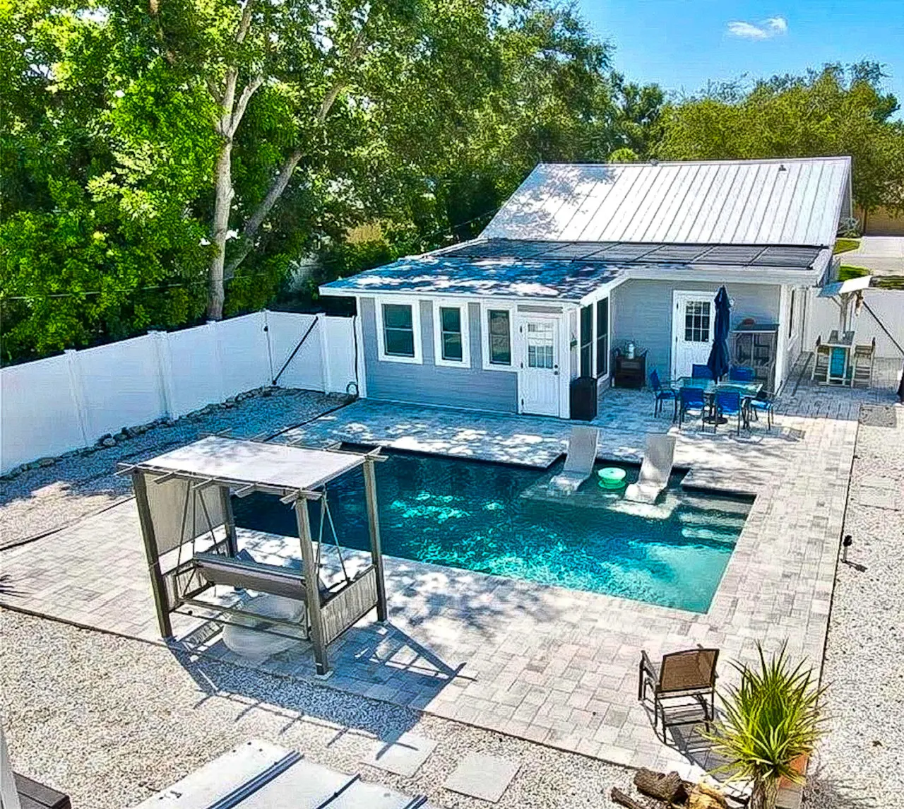 Edgewood Historic Cottage near Venice Downtown 2