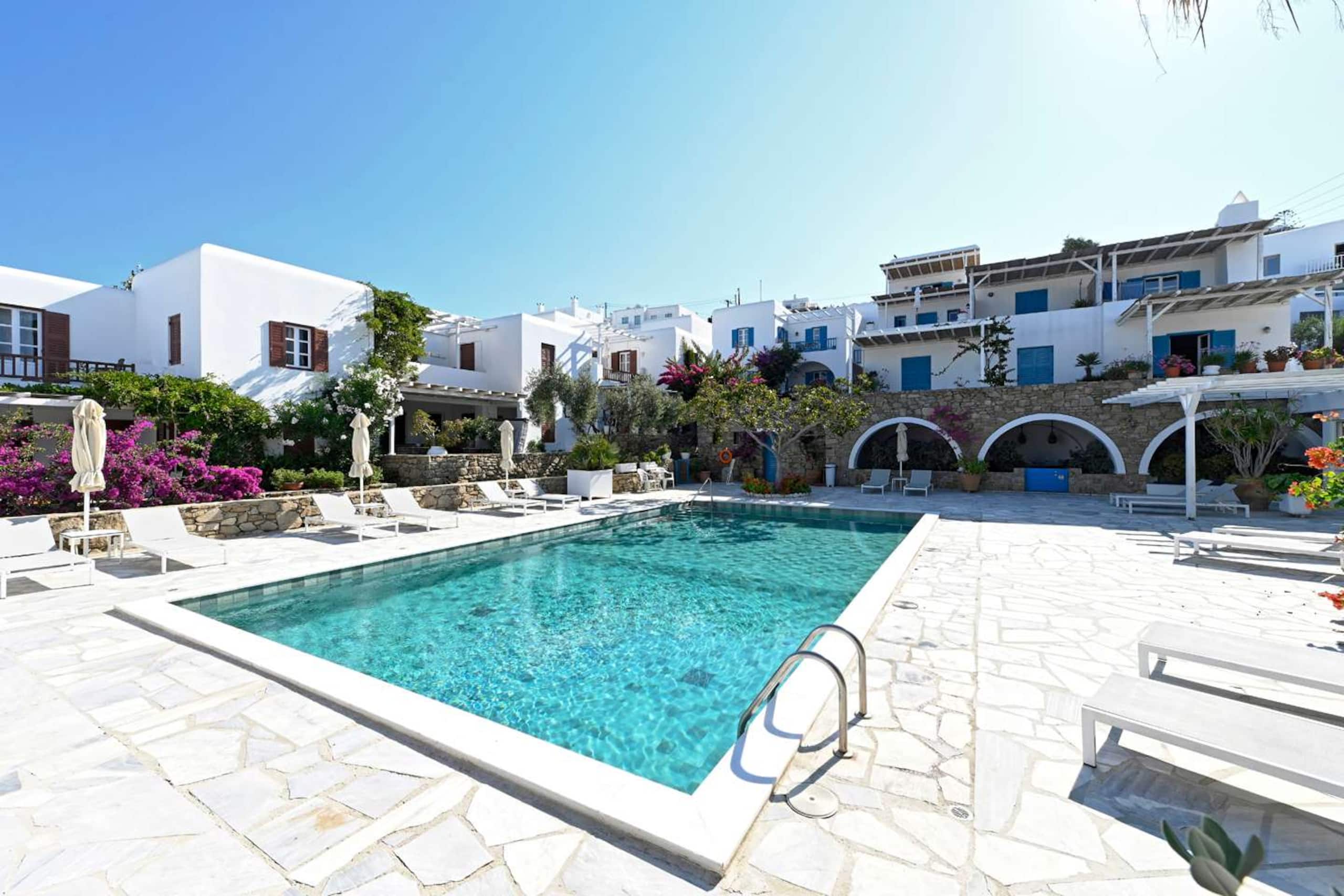 Hedoni - Mykonos Town Suite with Pool & Terrace 7