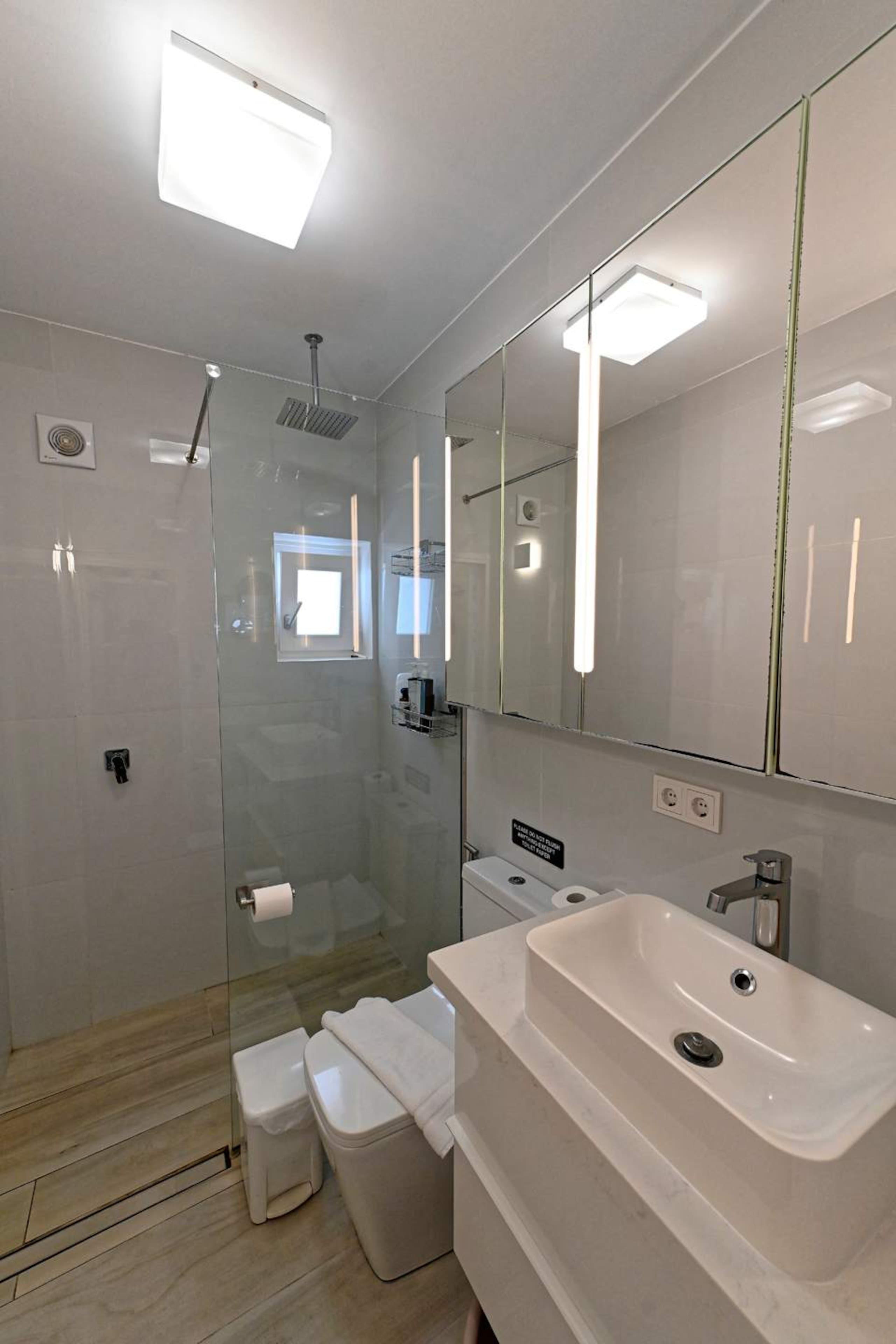 Hedoni - Mykonos Town Suite with Pool & Terrace 9