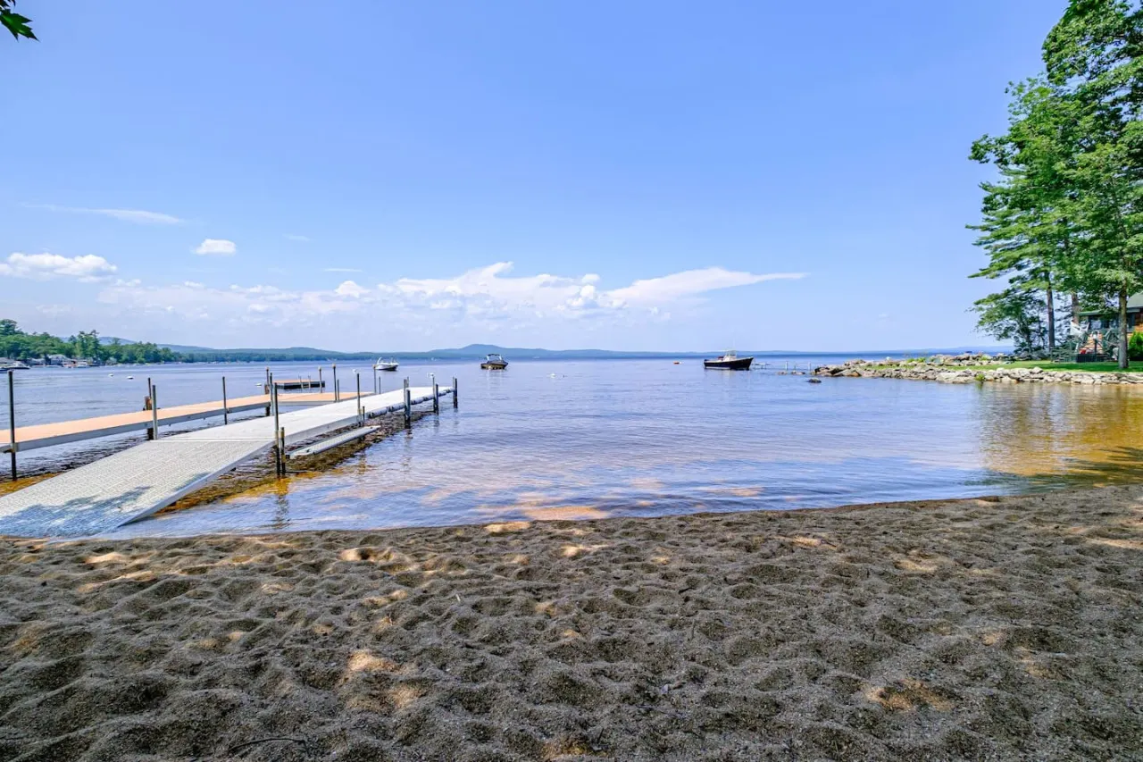 Sebago Sunset- BIG Sandy Beach on Sebago w. dock, kayaks, + SUPs 13