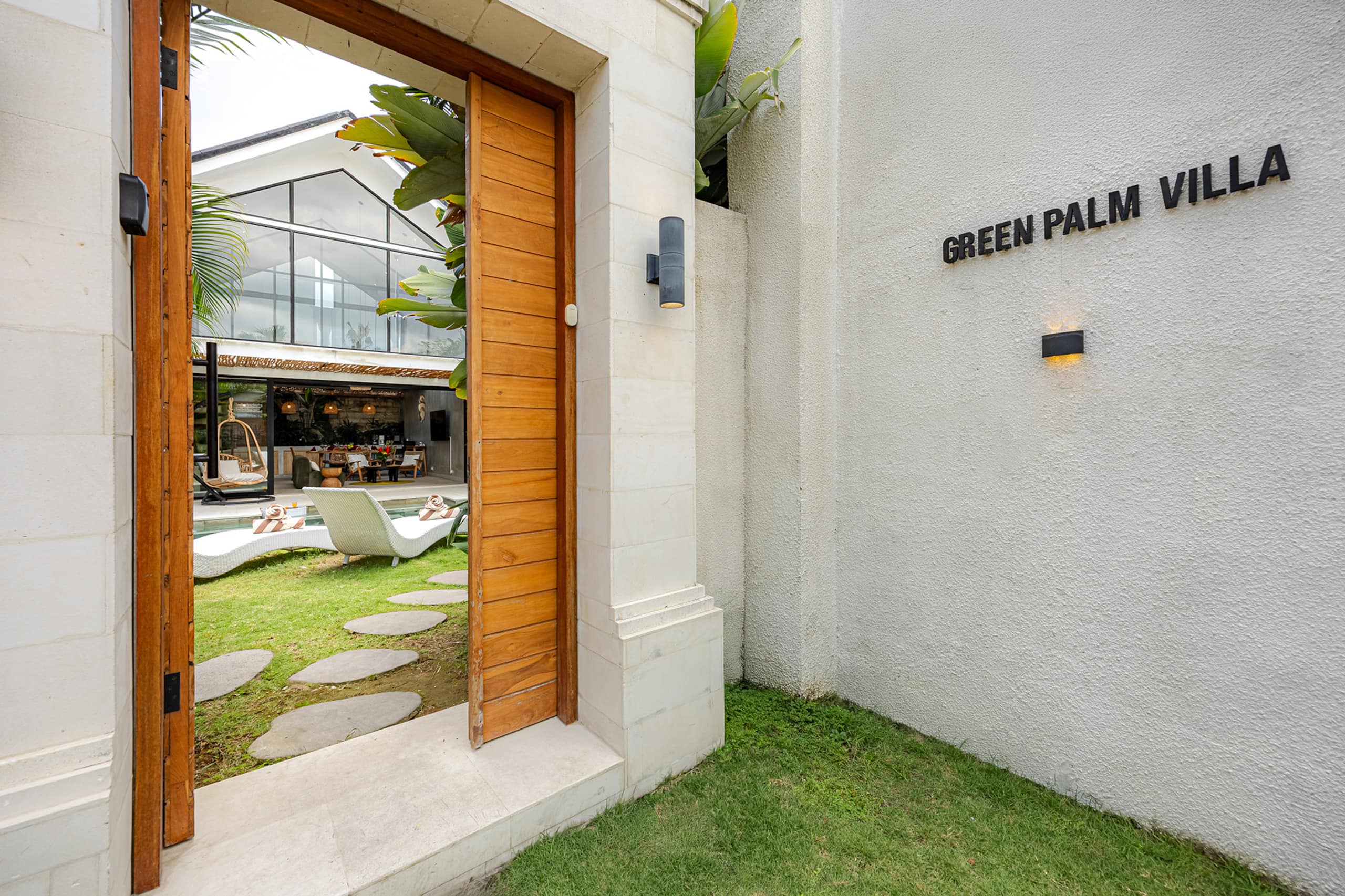 10 min From Seminyak & Canggu – Villa Green Palm 33