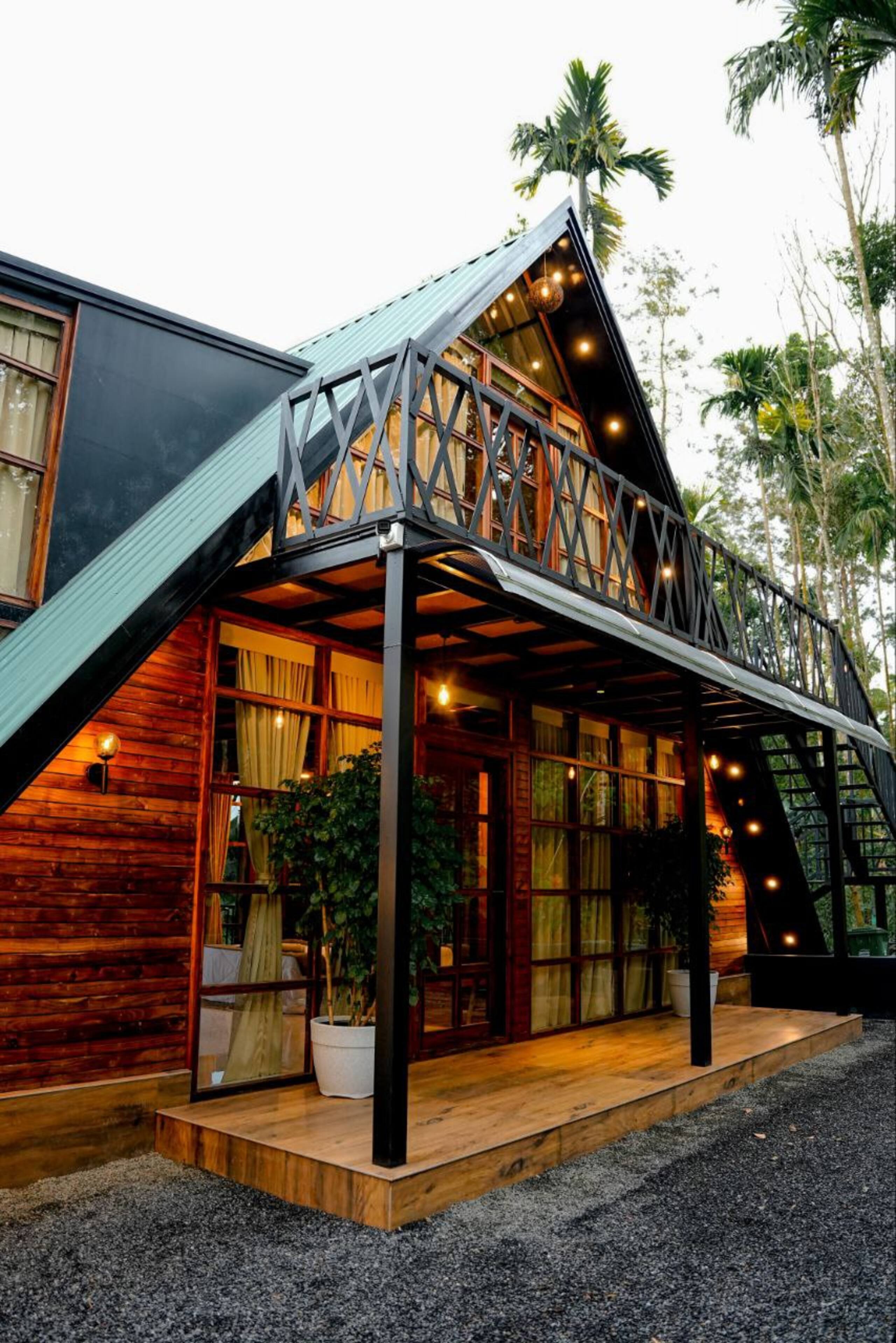 Cozy A-Frame Chalet | Ground Floor | Wayanad Stay 6