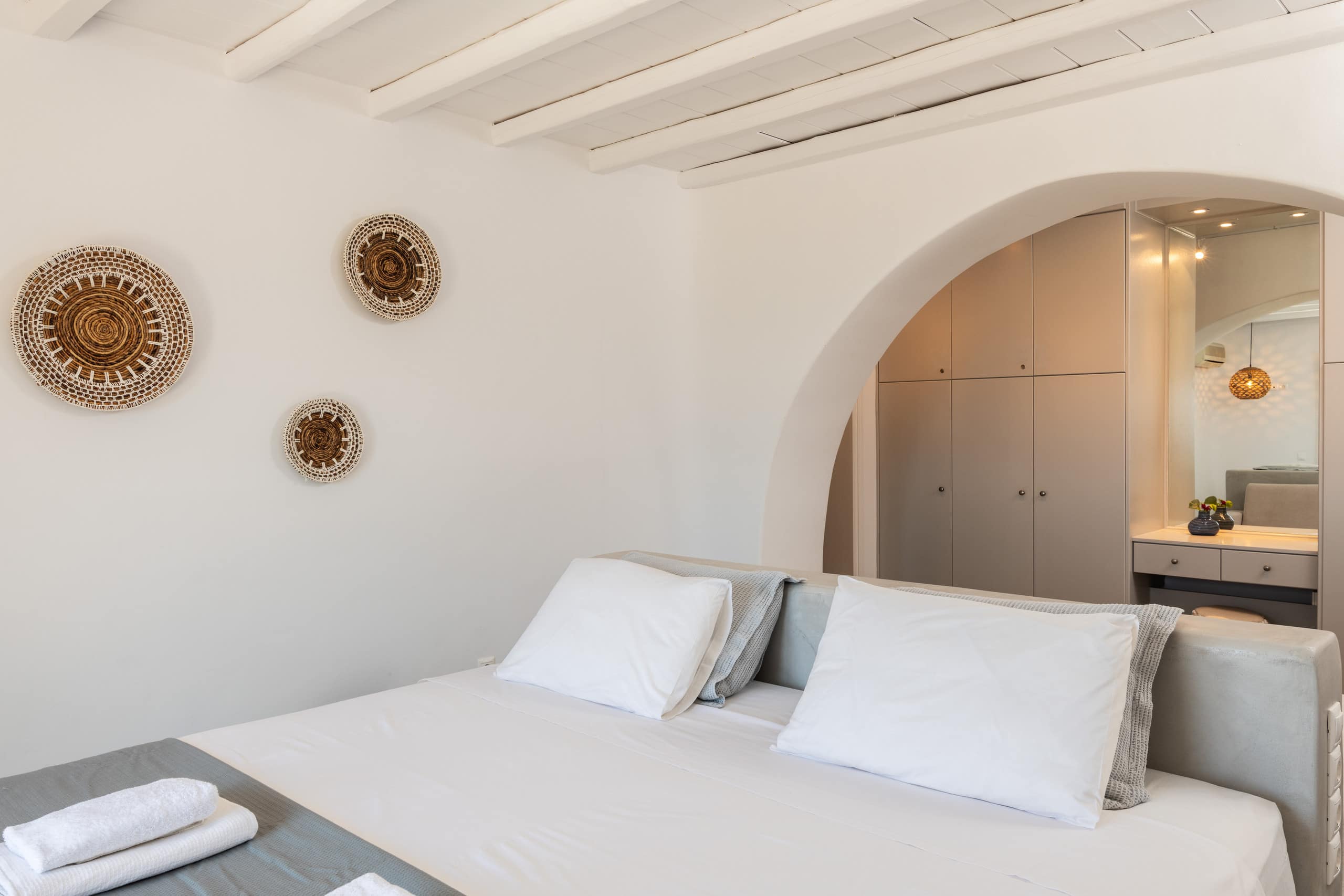 Villa Ava | Infinity Pool & Sea View 16