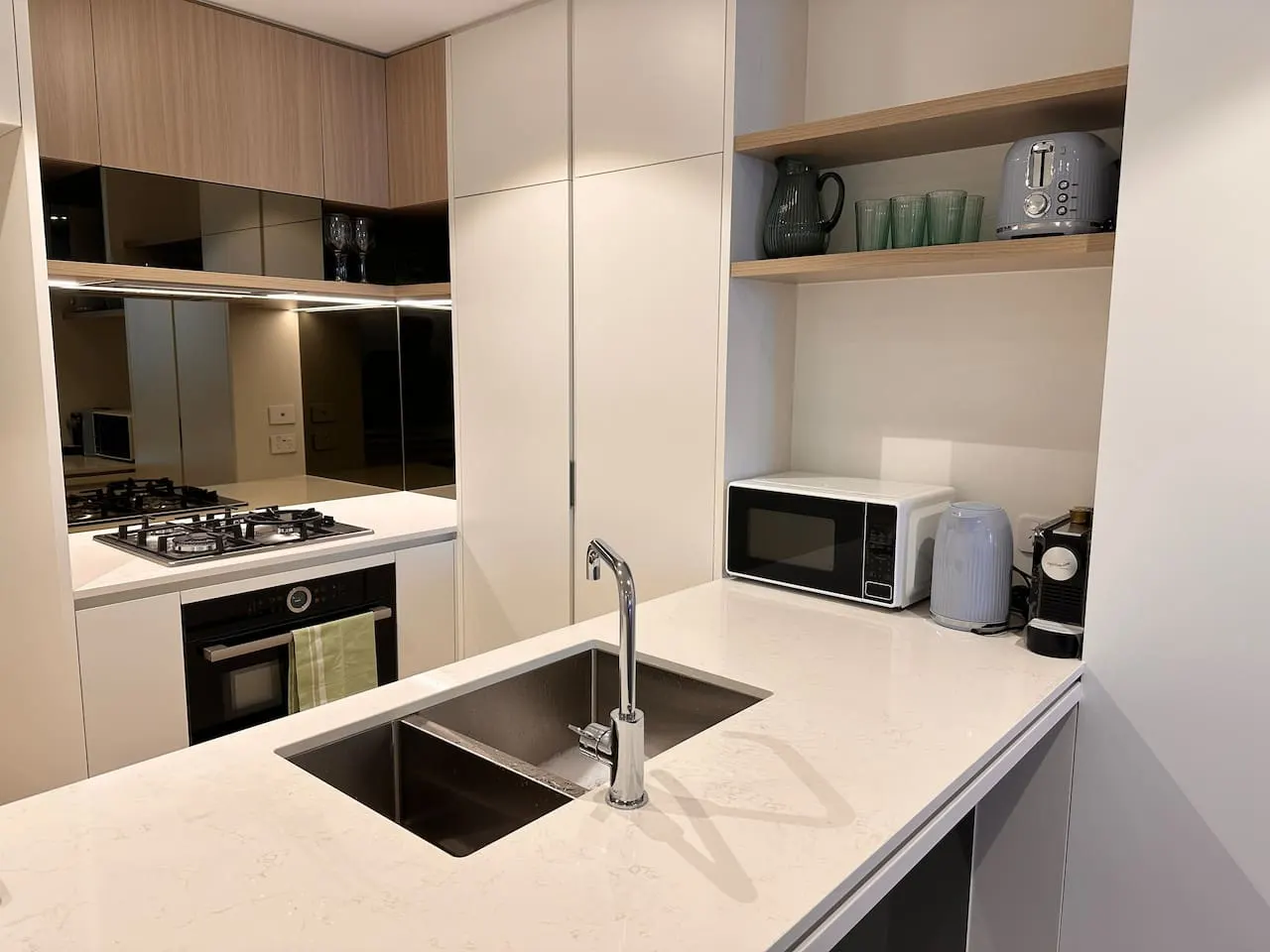 Q Wharf TWO Bedrooms Apt 4