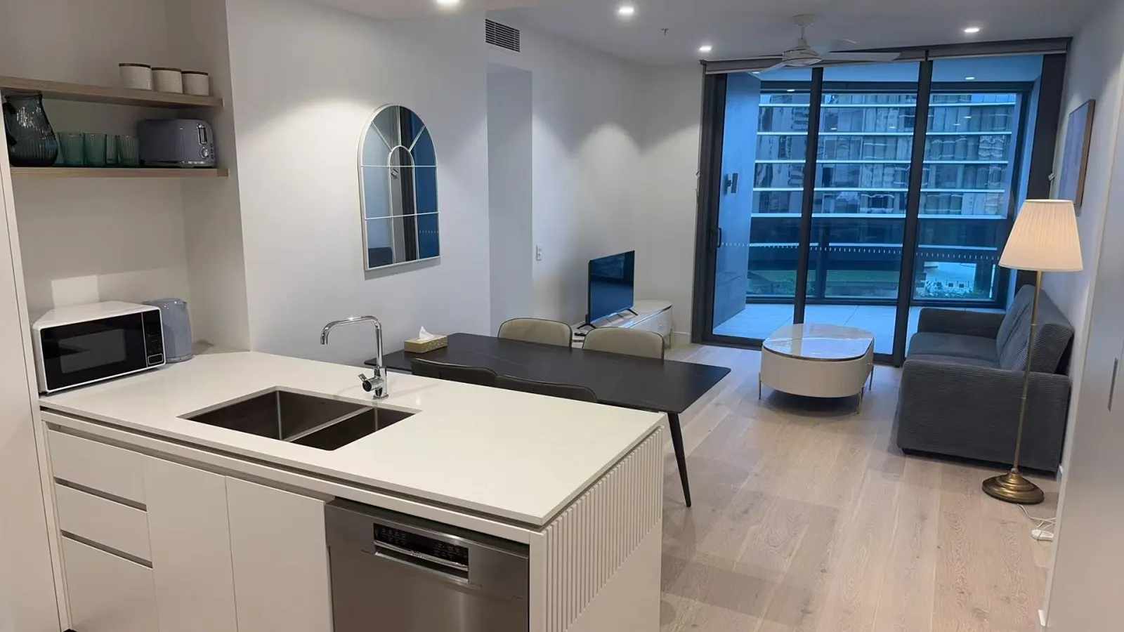 Q Wharf TWO Bedrooms Apt 6