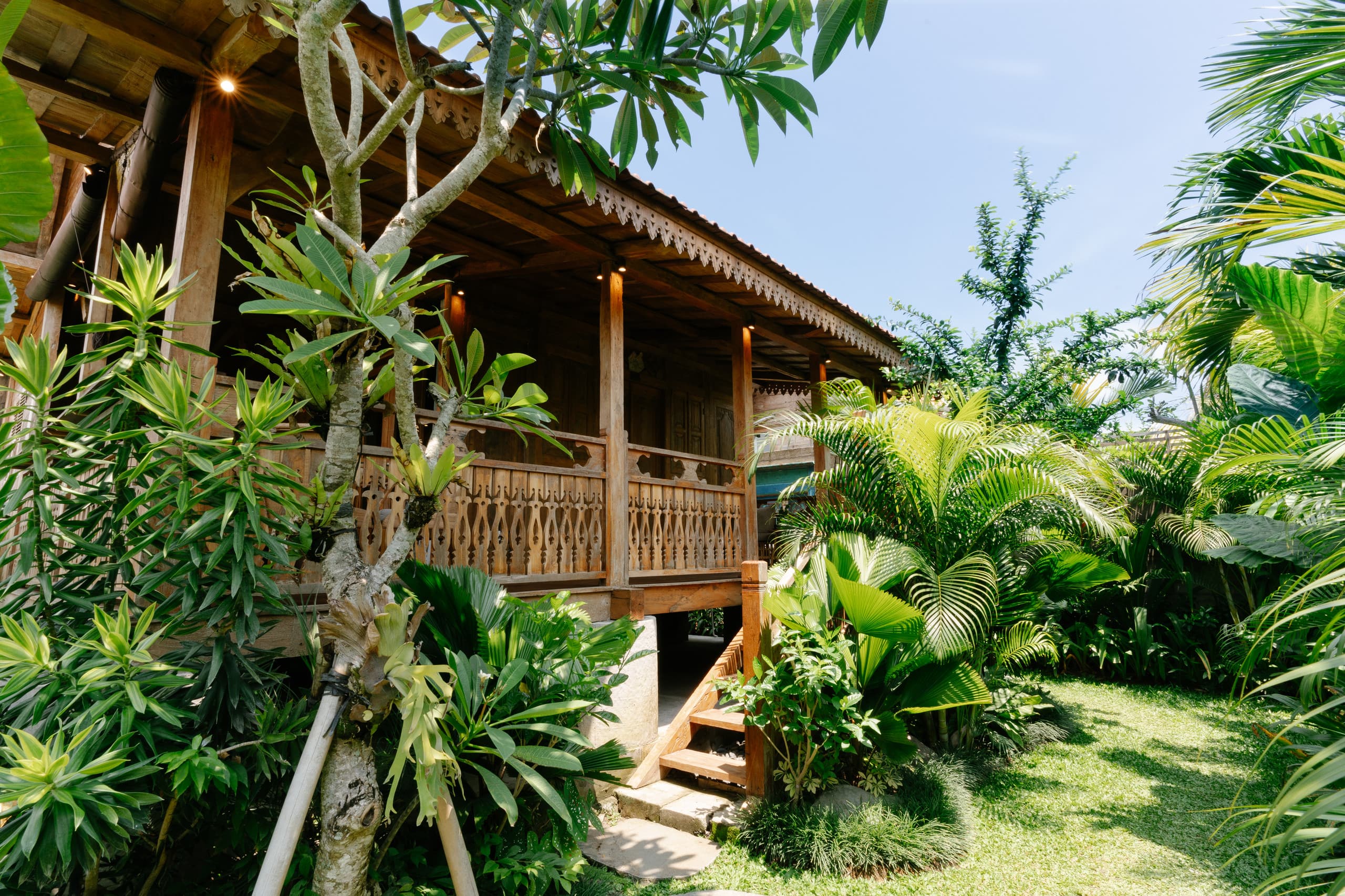 Seseh Beach Retreat 32