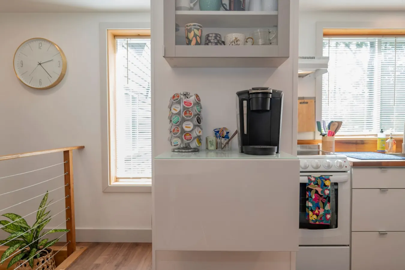 2 Queen+1 Full 2Full Baths Walk to LU & Shops! 18
