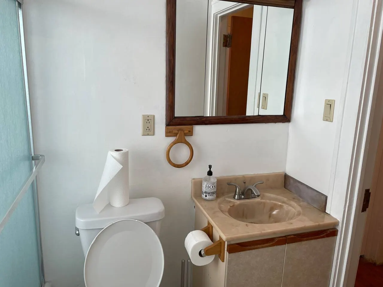 Cozy private room - 8 mins to Airport & Lakewood — photo 5
