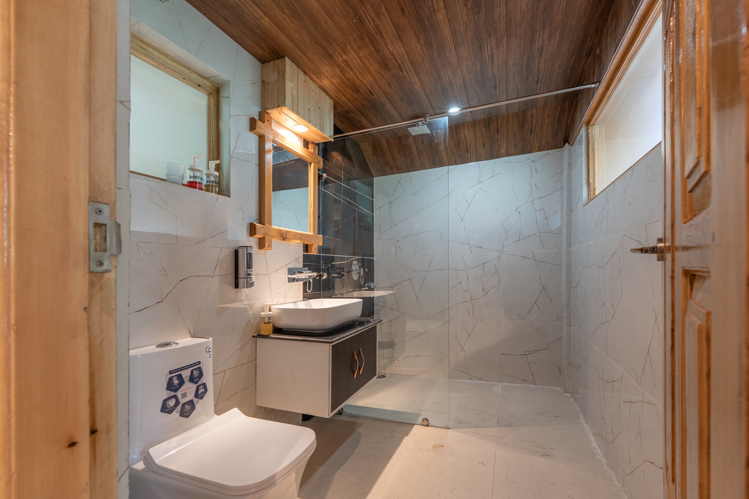 Kaizen Retreat - Best Luxury Villa - Outdoor Jacuzzi 38