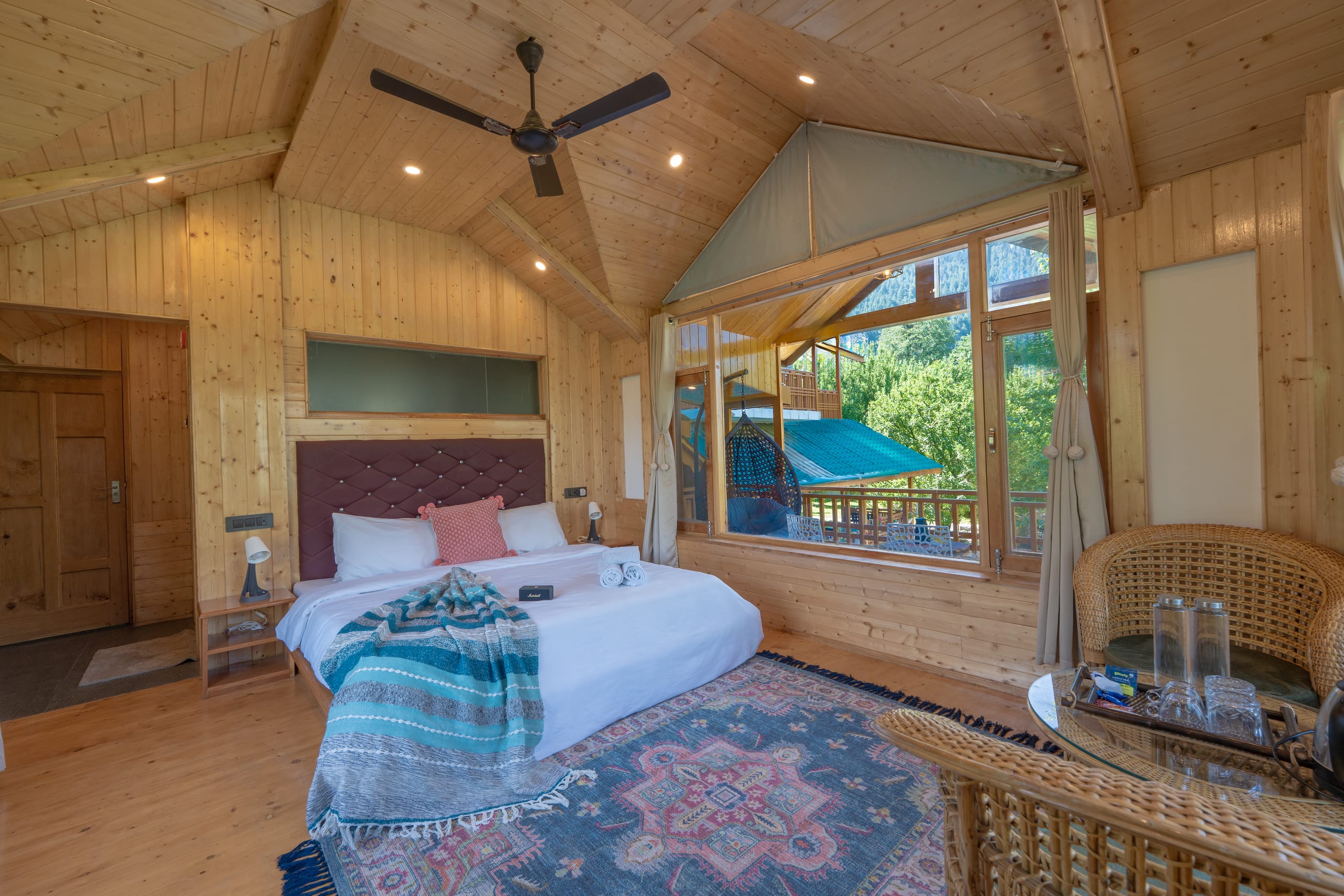 Kaizen Retreat - Best Luxury Villa - Outdoor Jacuzzi 18