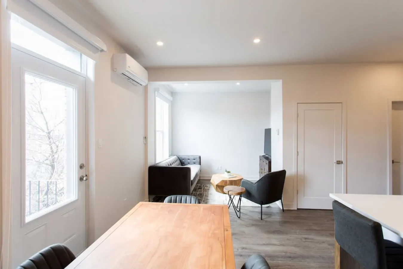 Mile End - Light Filled 2 Bdr Unit in Mile End - Unit 304 10