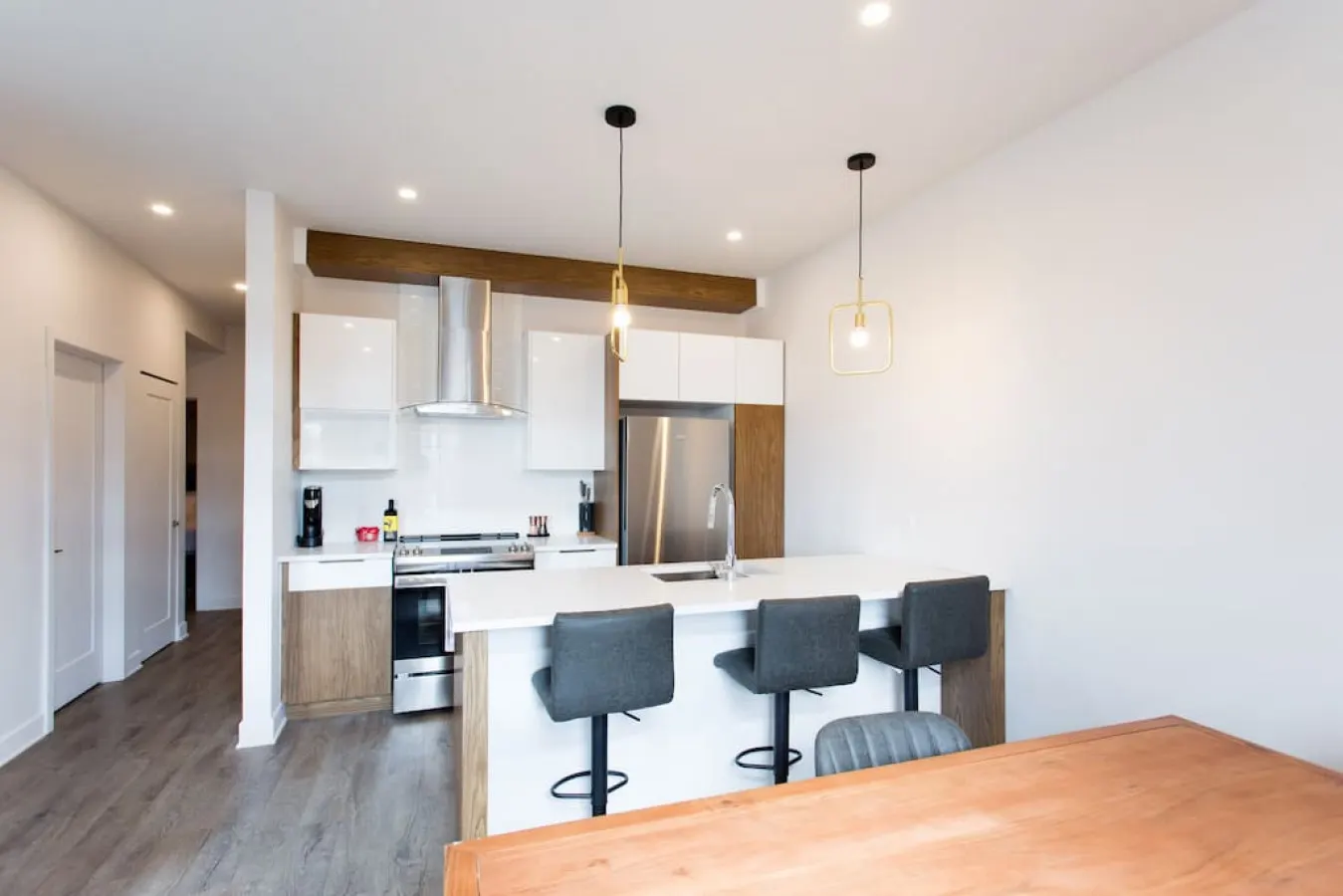 Mile End - Light Filled 2 Bdr Unit in Mile End - Unit 304 13