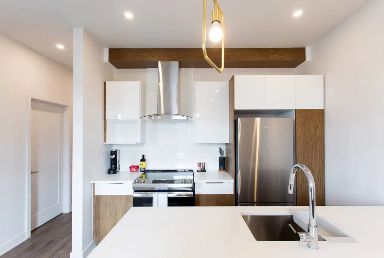 Mile End - Light Filled 2 Bdr Unit in Mile End - Unit 304 14