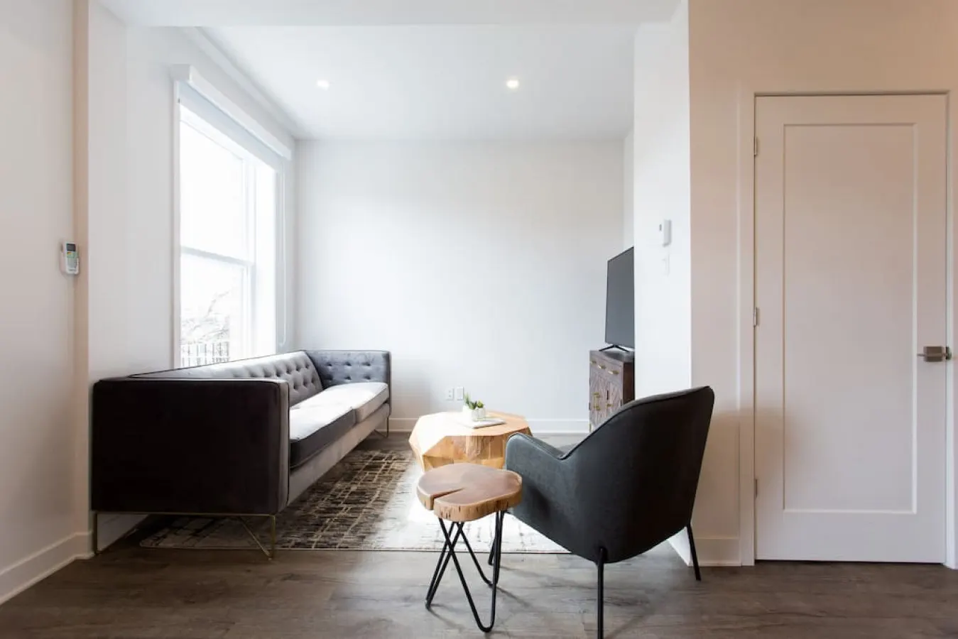 Mile End - Light Filled 2 Bdr Unit in Mile End - Unit 304 5