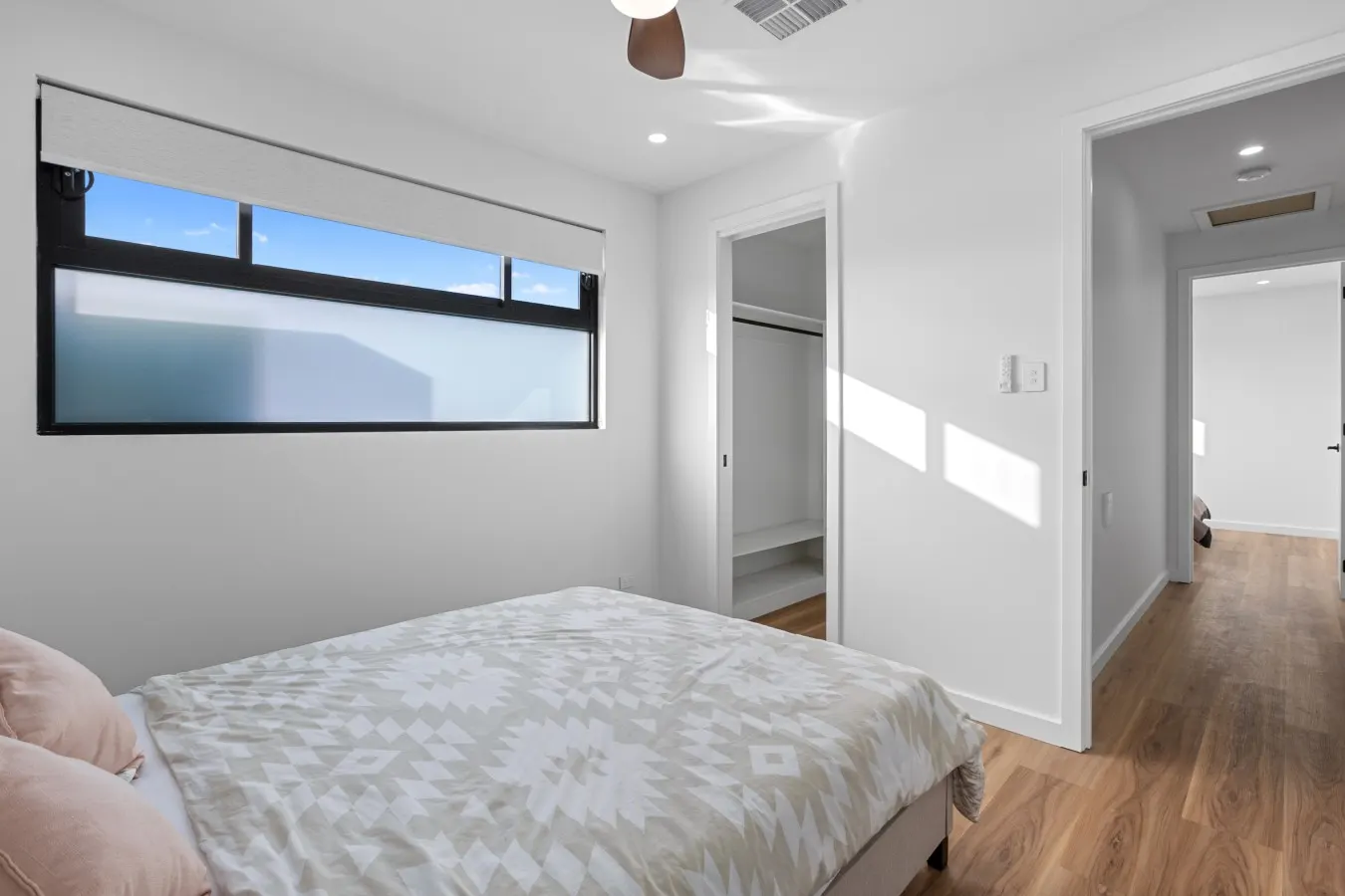 Spacious Family Retreat Near City 11