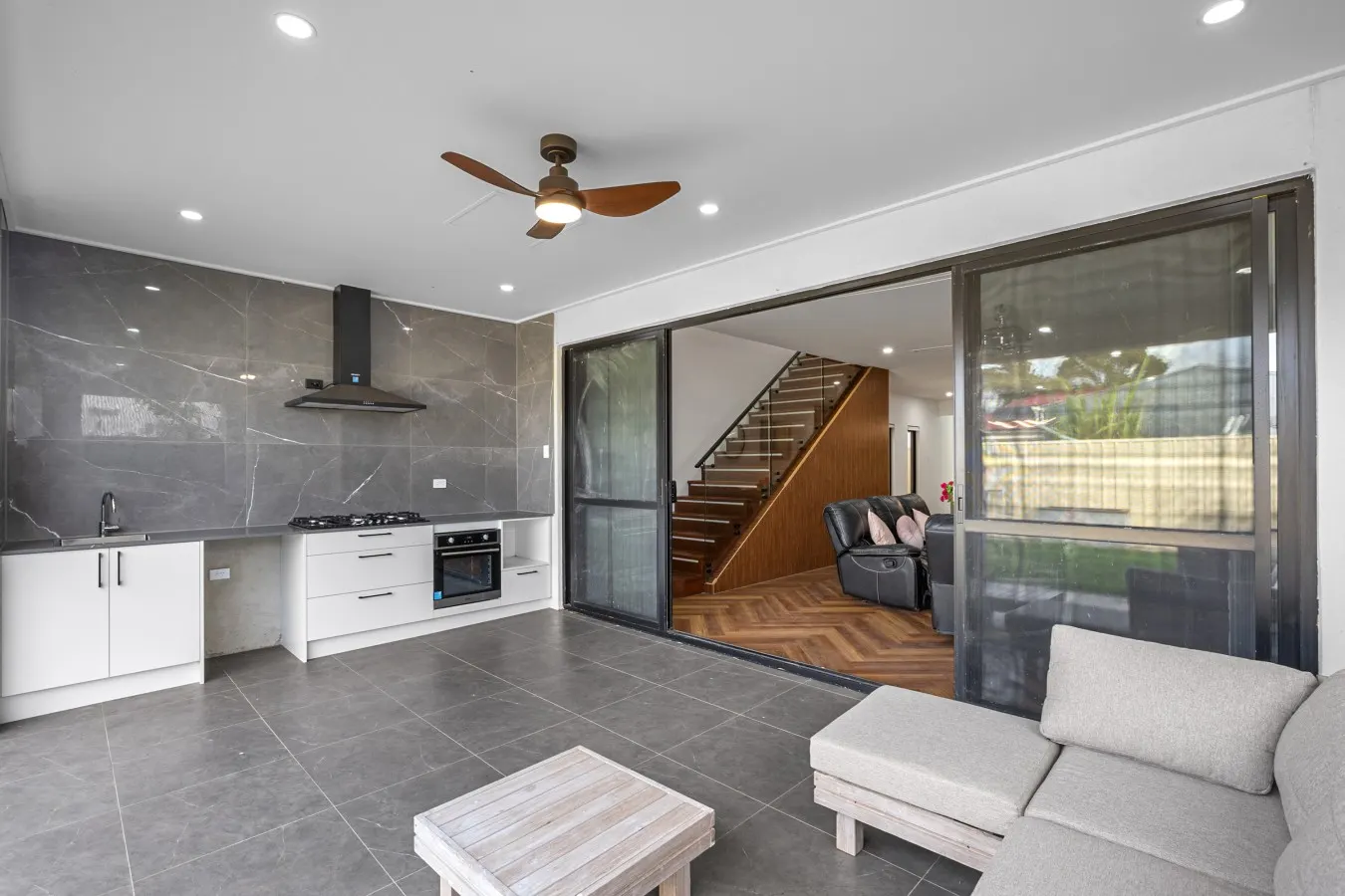 Spacious Family Retreat Near City — photo 4