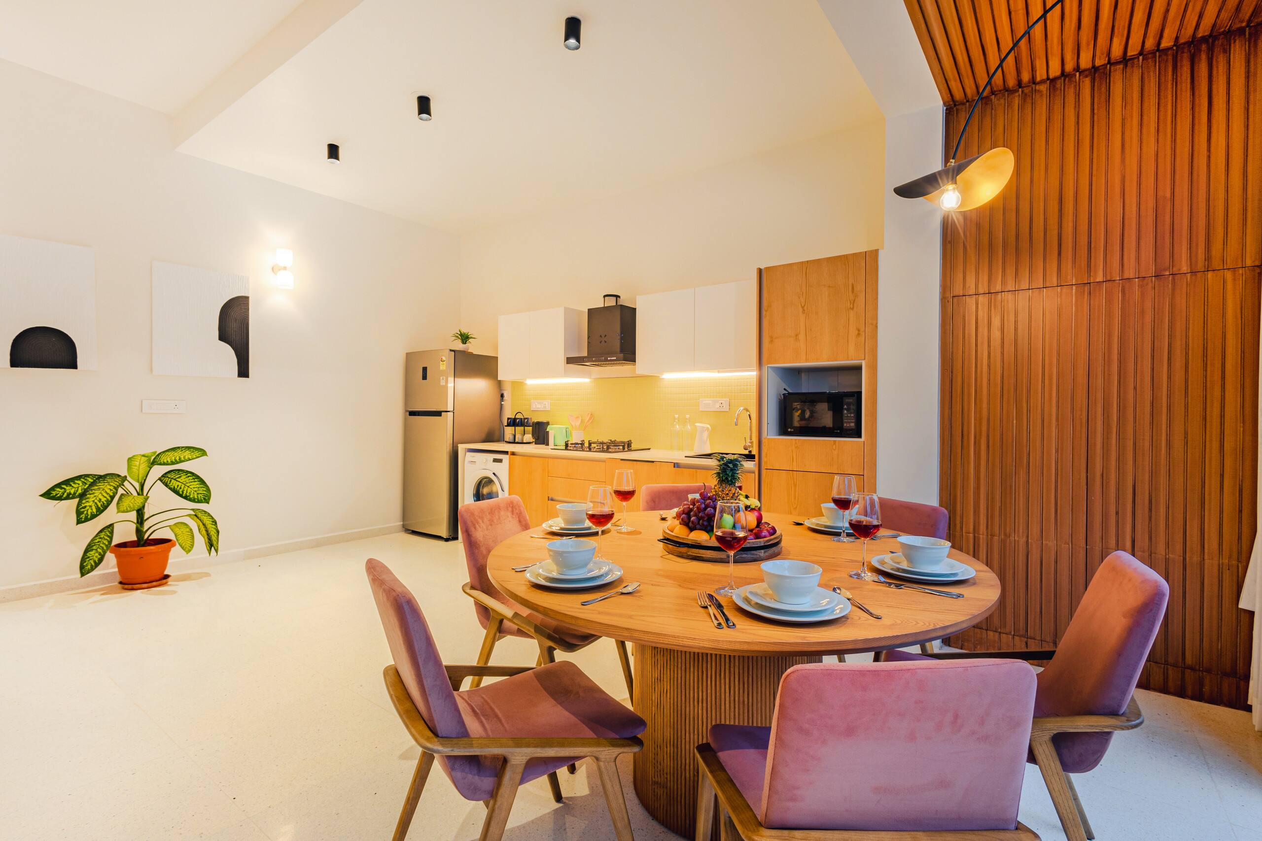 Lux 3bhk villa in Vagator near beach|Pool|Speaker 23
