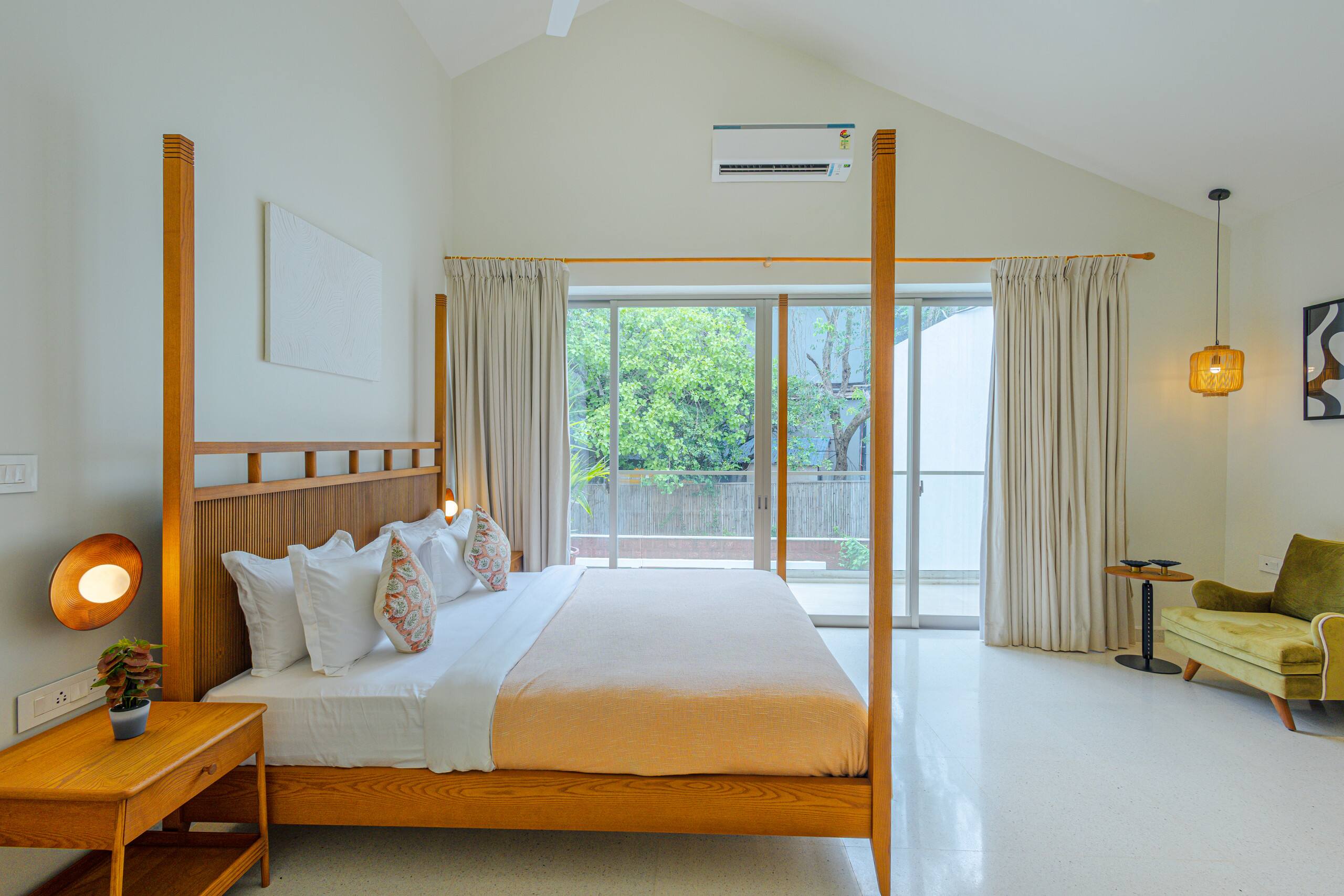 Lux 3bhk villa in Vagator near beach|Pool|Speaker 29