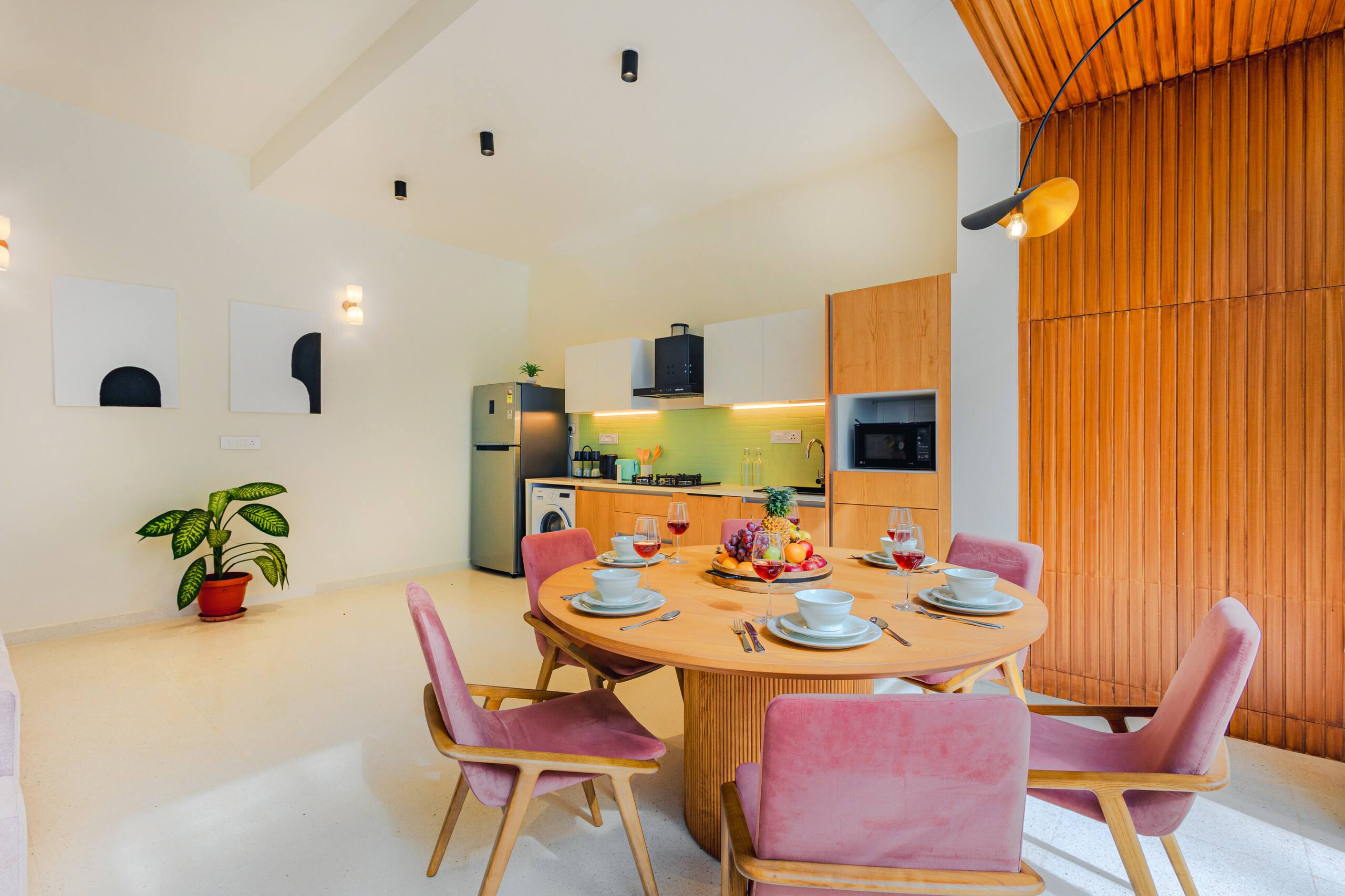 Lux 3bhk villa in Vagator near beach|Pool|Speaker 25