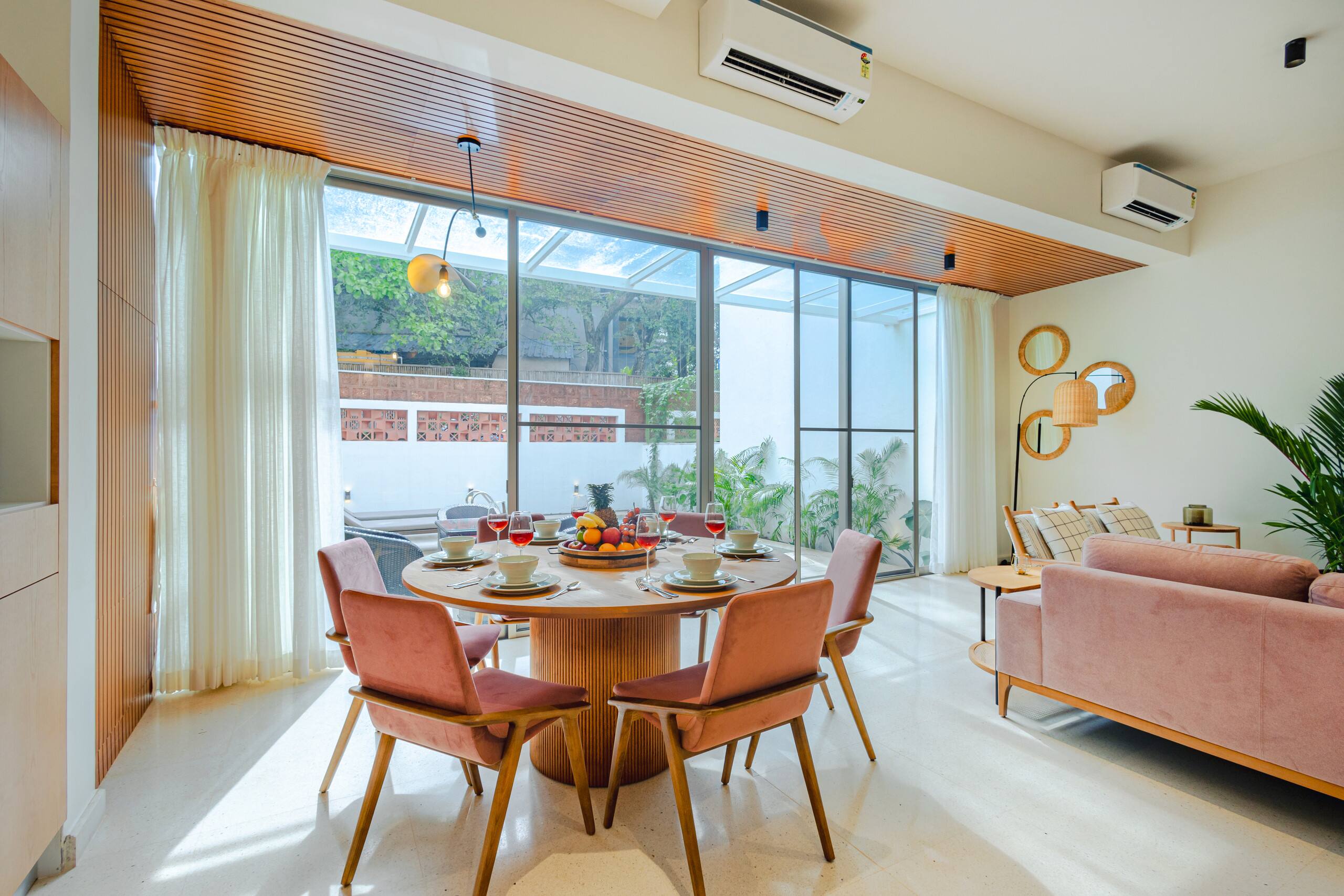 Lux 3bhk villa in Vagator near beach|Pool|Speaker 27