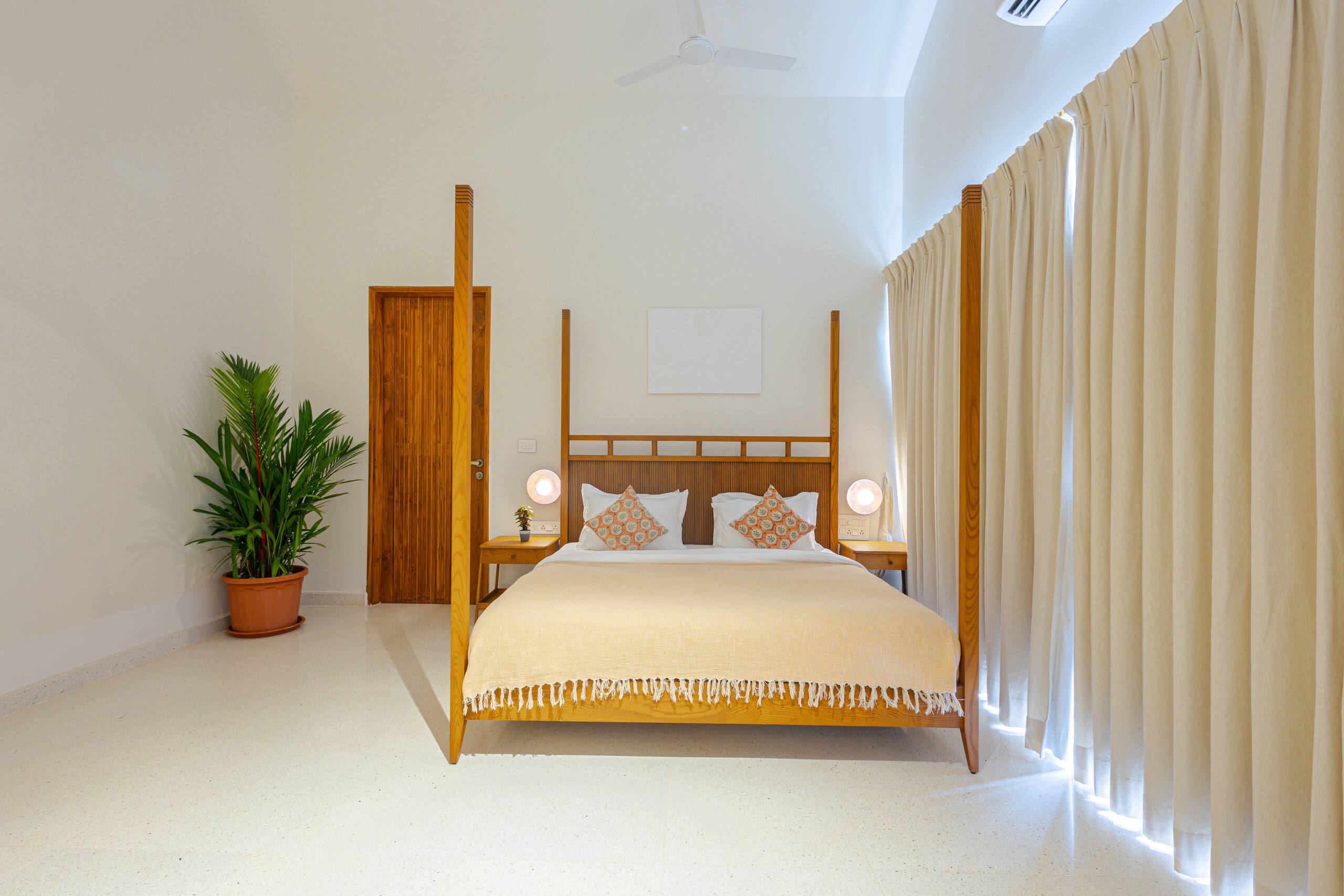 Lux 3bhk villa in Vagator near beach|Pool|Speaker 34