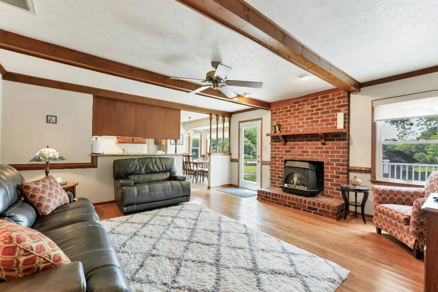 Hampton Waterfront 3BR • Fenced Yard + River Views