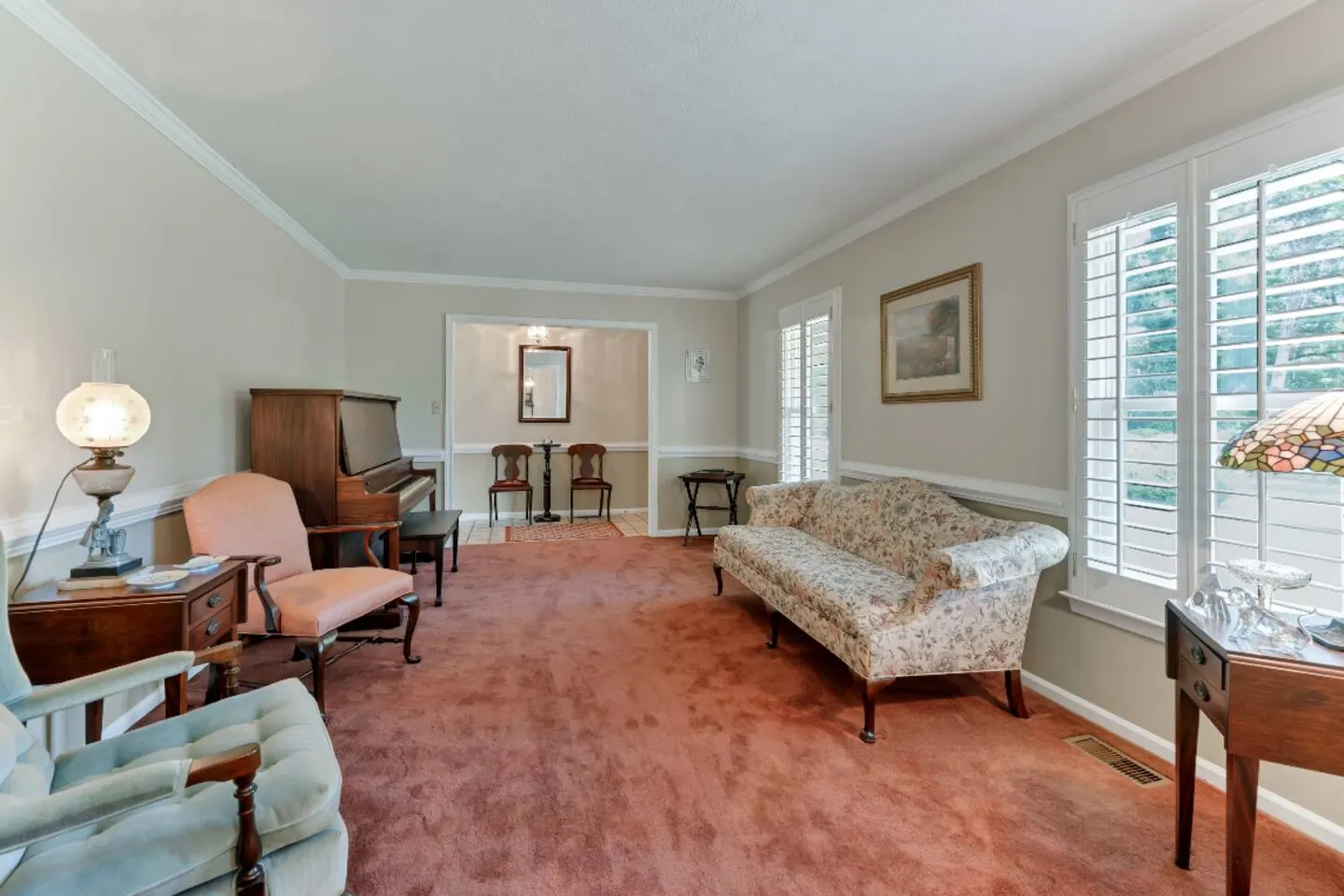 Hampton Waterfront 3BR Fenced Yard + River Views 6