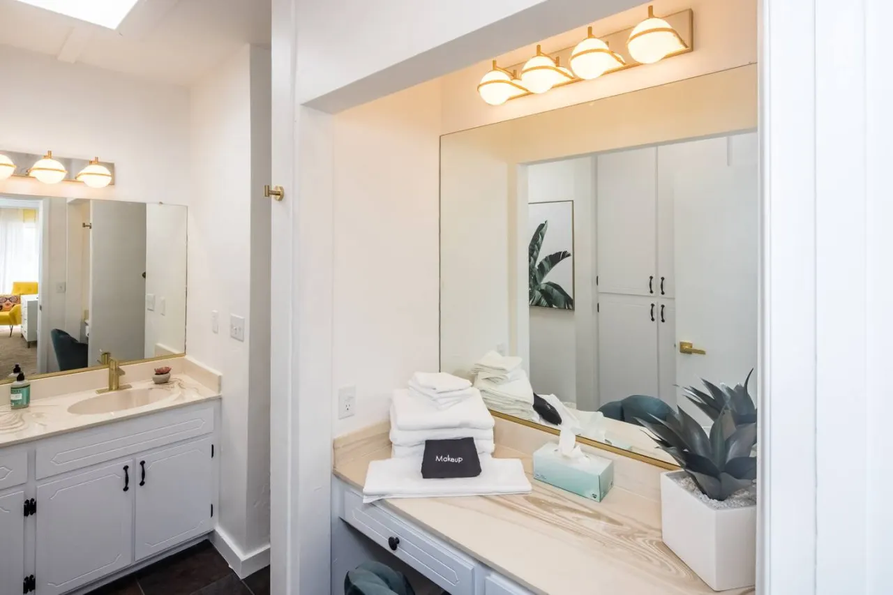 Havasu Castaway - Bella Cactus, Pool, Spa, Balcony 17