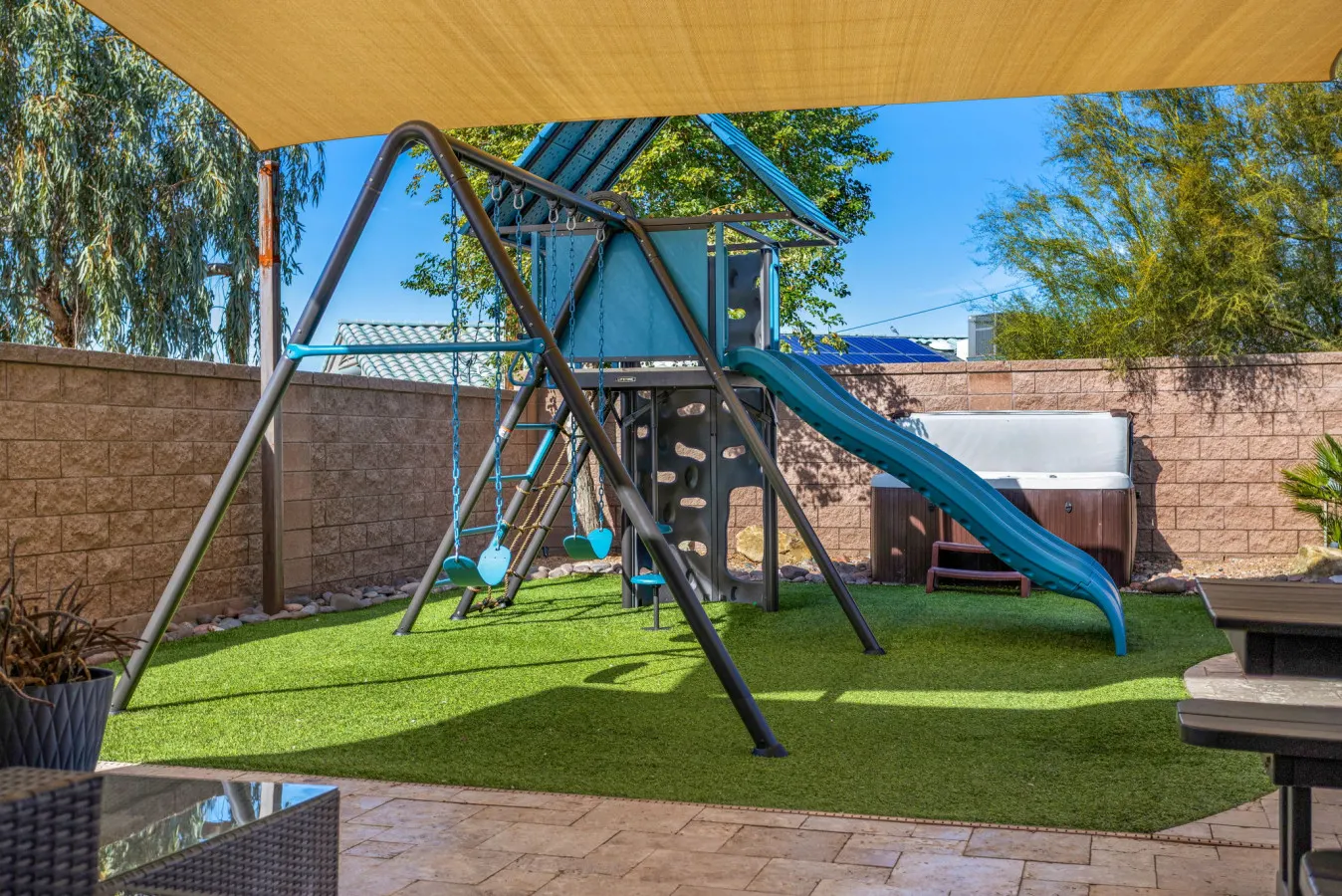 Avalon Havasu - Pool, Playground, Game/Movie Room, Sleeps 22 — photo 4