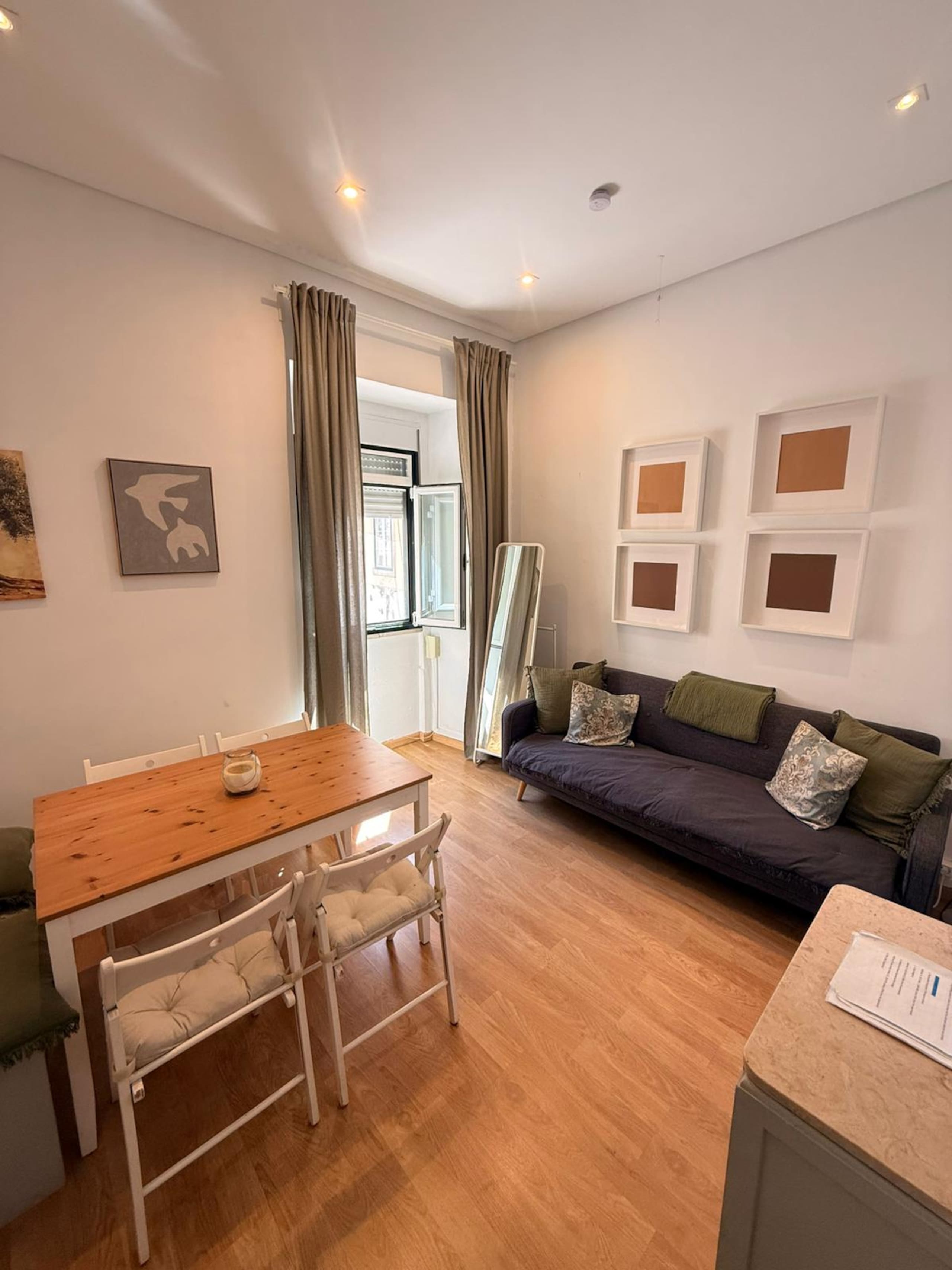 Olival Riverside 8