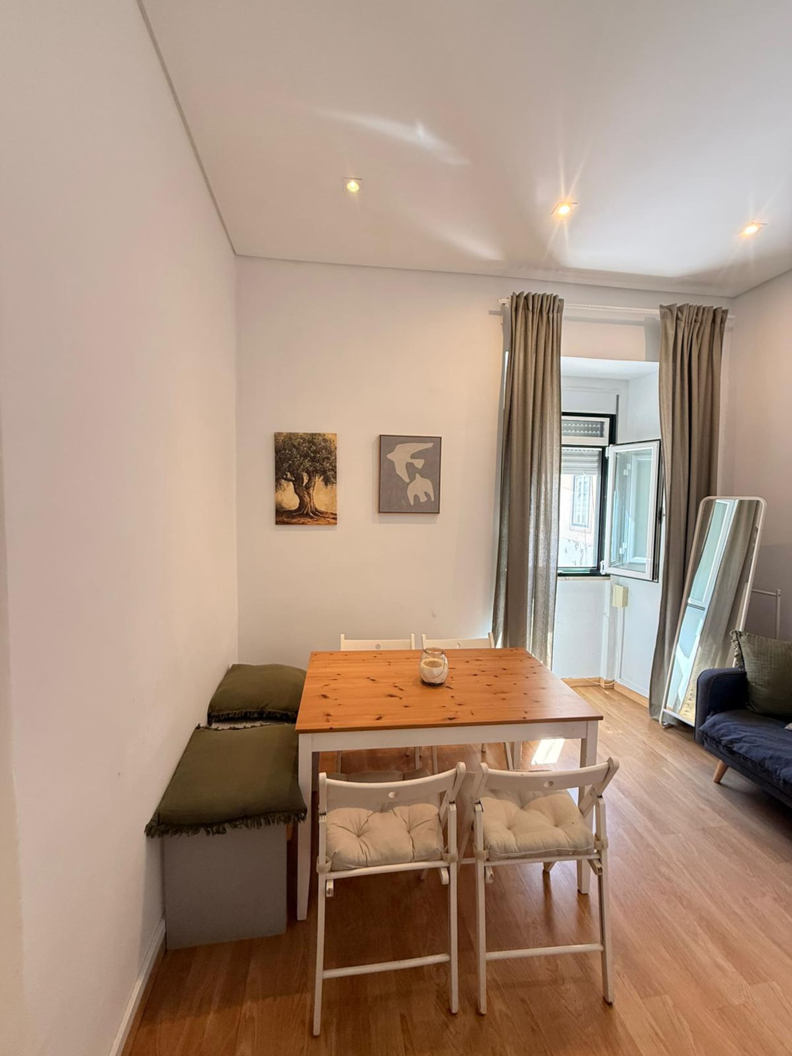 Olival Riverside 9
