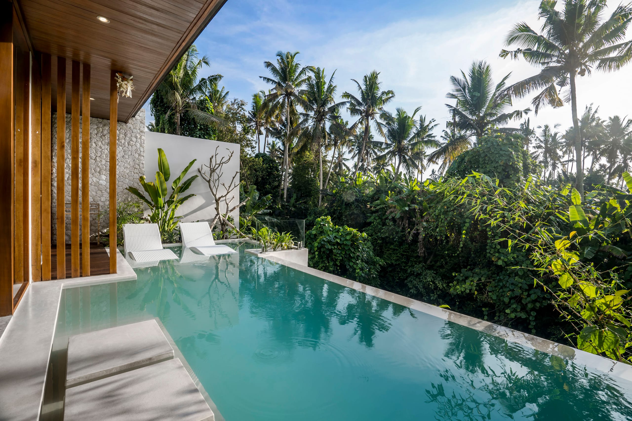 An Elegant & Private 1BR Villa with Pool in Ubud 8