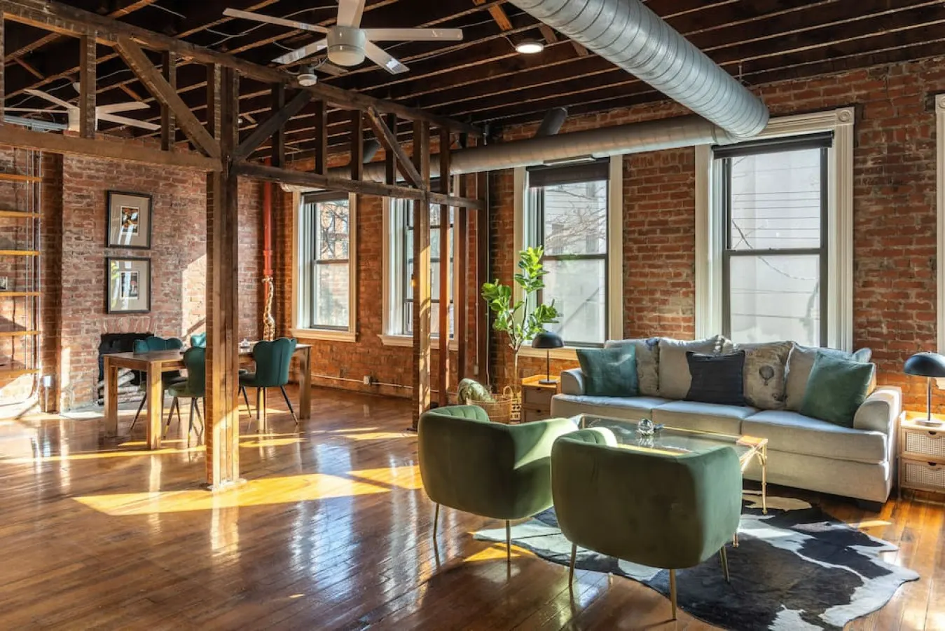 Beautifully Styled Loft in the heart of OTR 12
