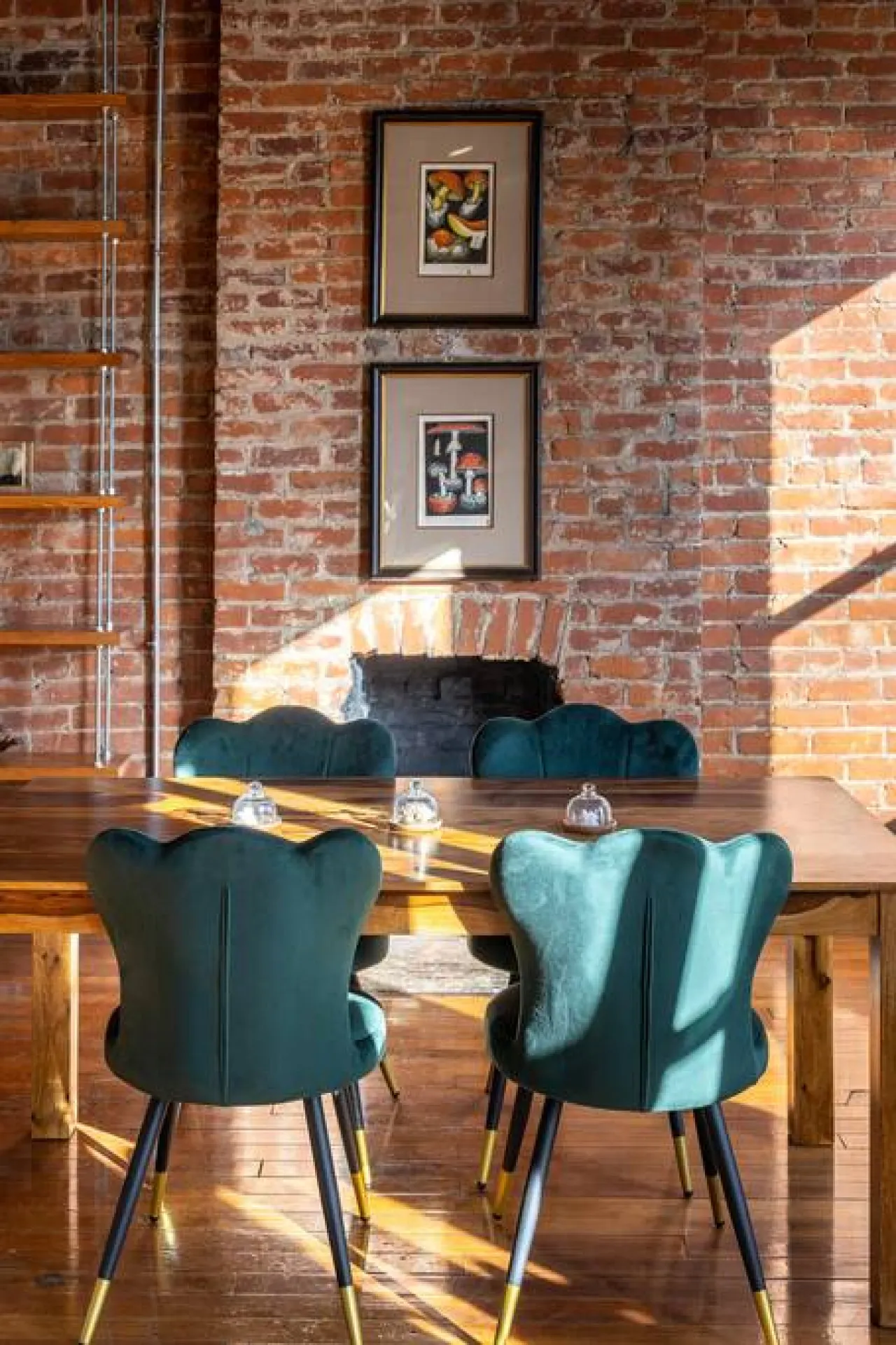 Beautifully Styled Loft in the heart of OTR 20