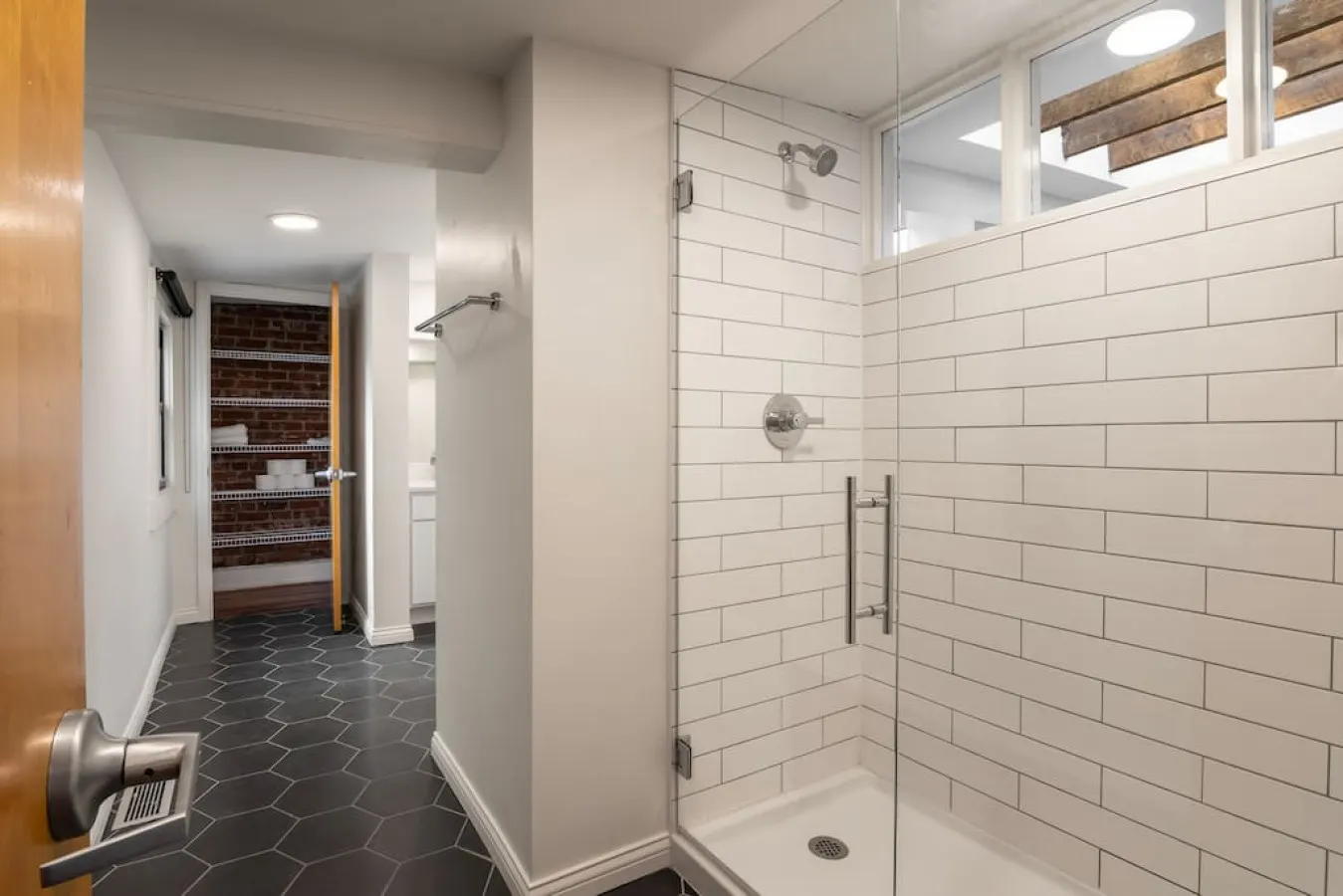 Beautifully Styled Loft in the heart of OTR 4