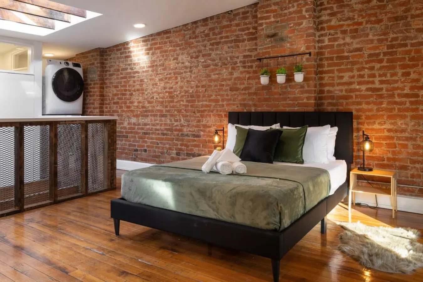 Beautifully Styled Loft in the heart of OTR 6