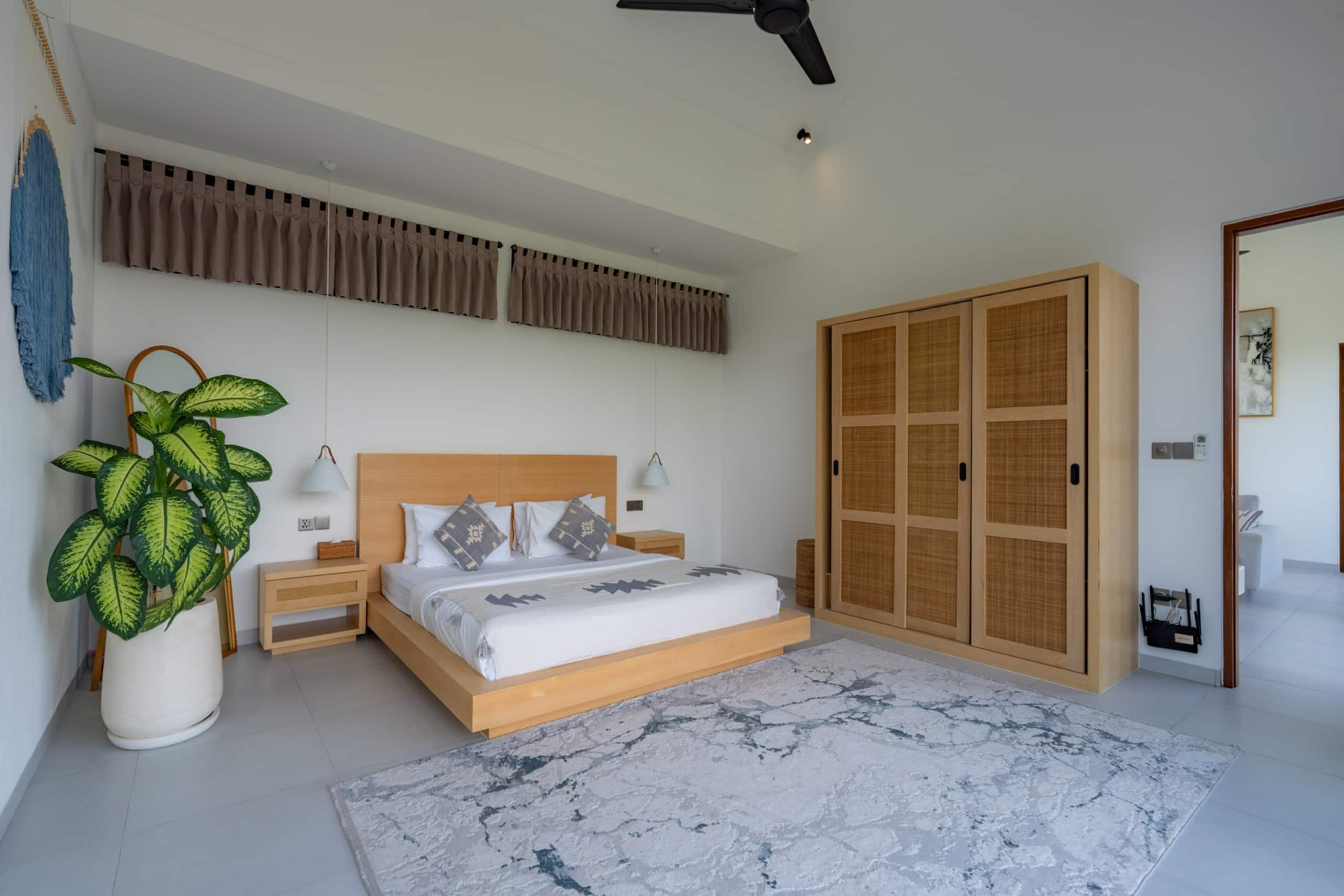 New Luxury Canggu 3BR Villa | Pool, BBQ & Balcony 32