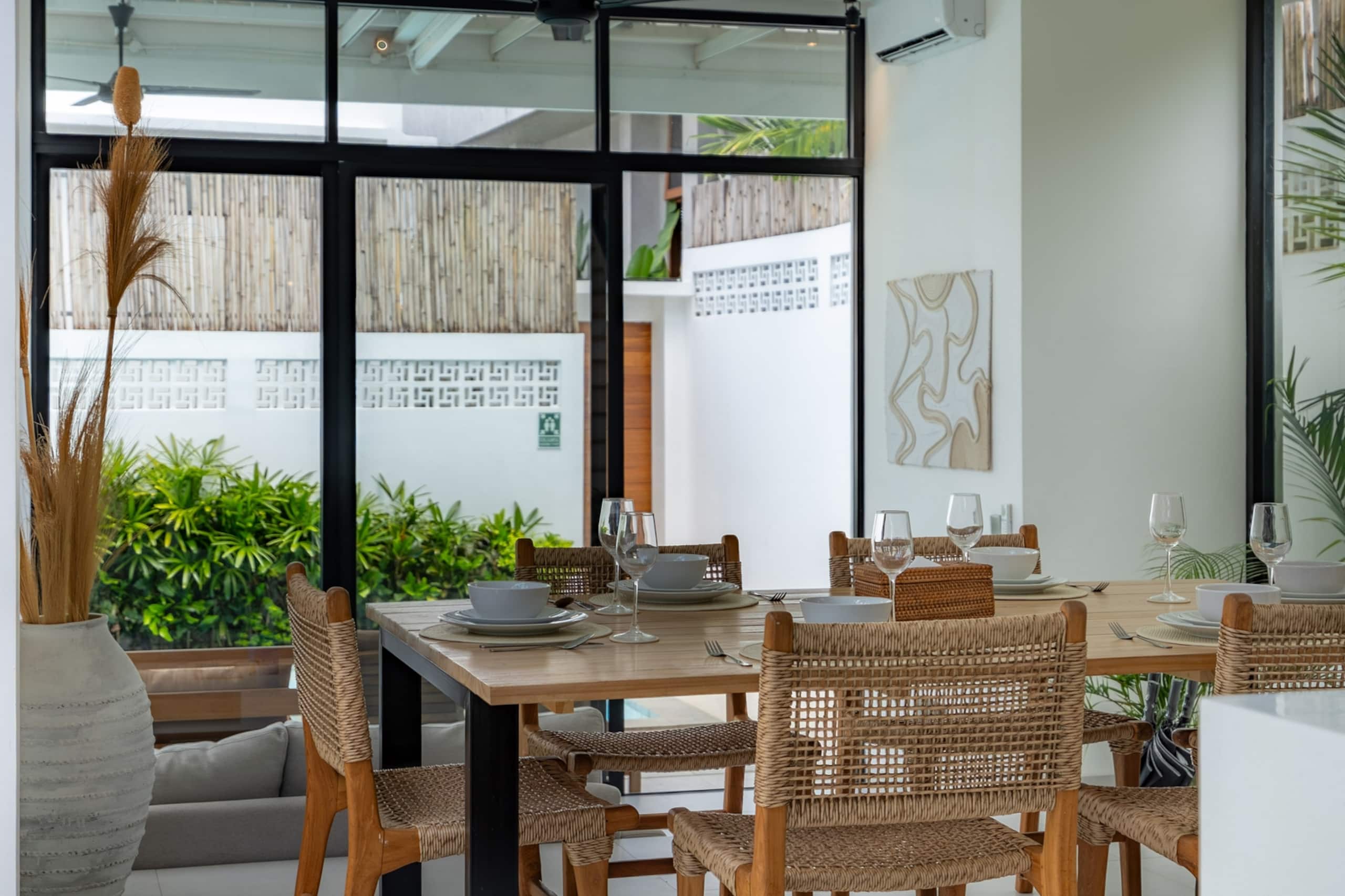 New Luxury Canggu 3BR Villa | Pool, BBQ & Balcony 19