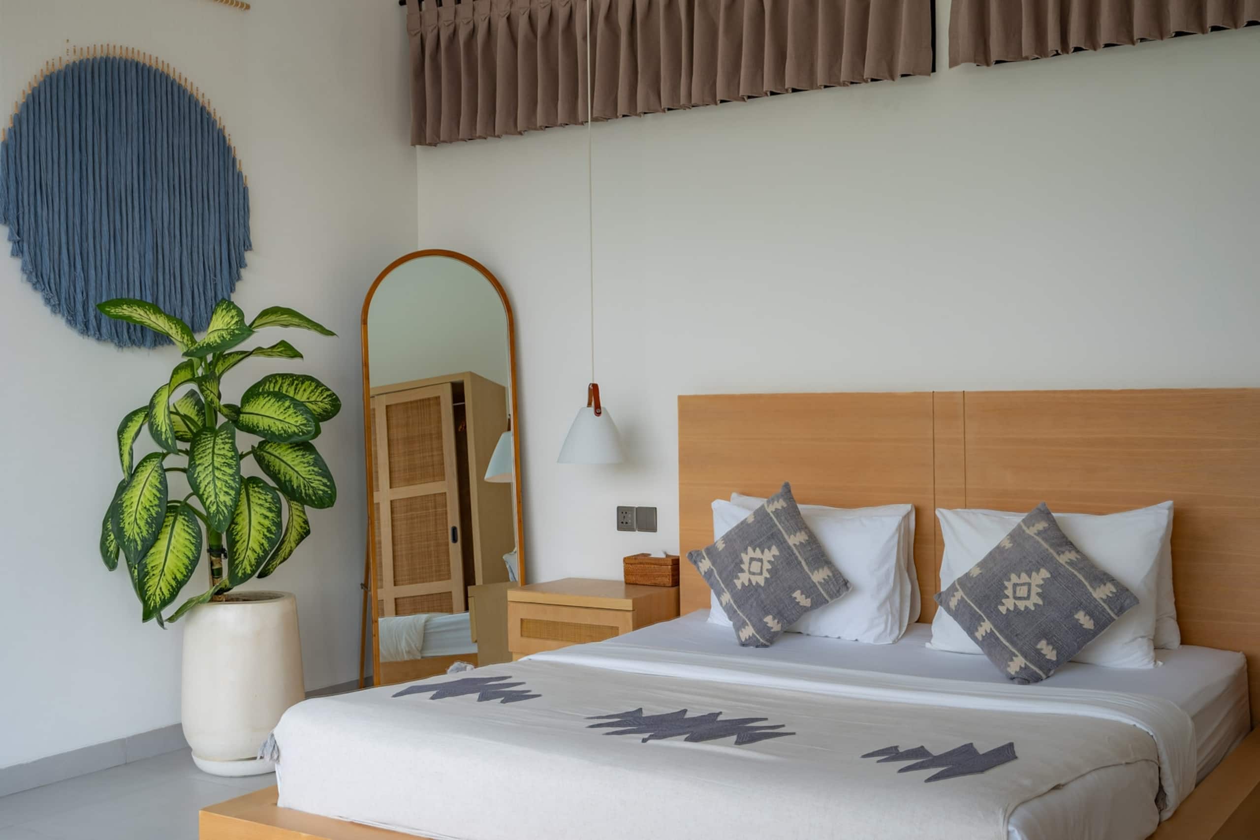 New Luxury Canggu 3BR Villa | Pool, BBQ & Balcony 33