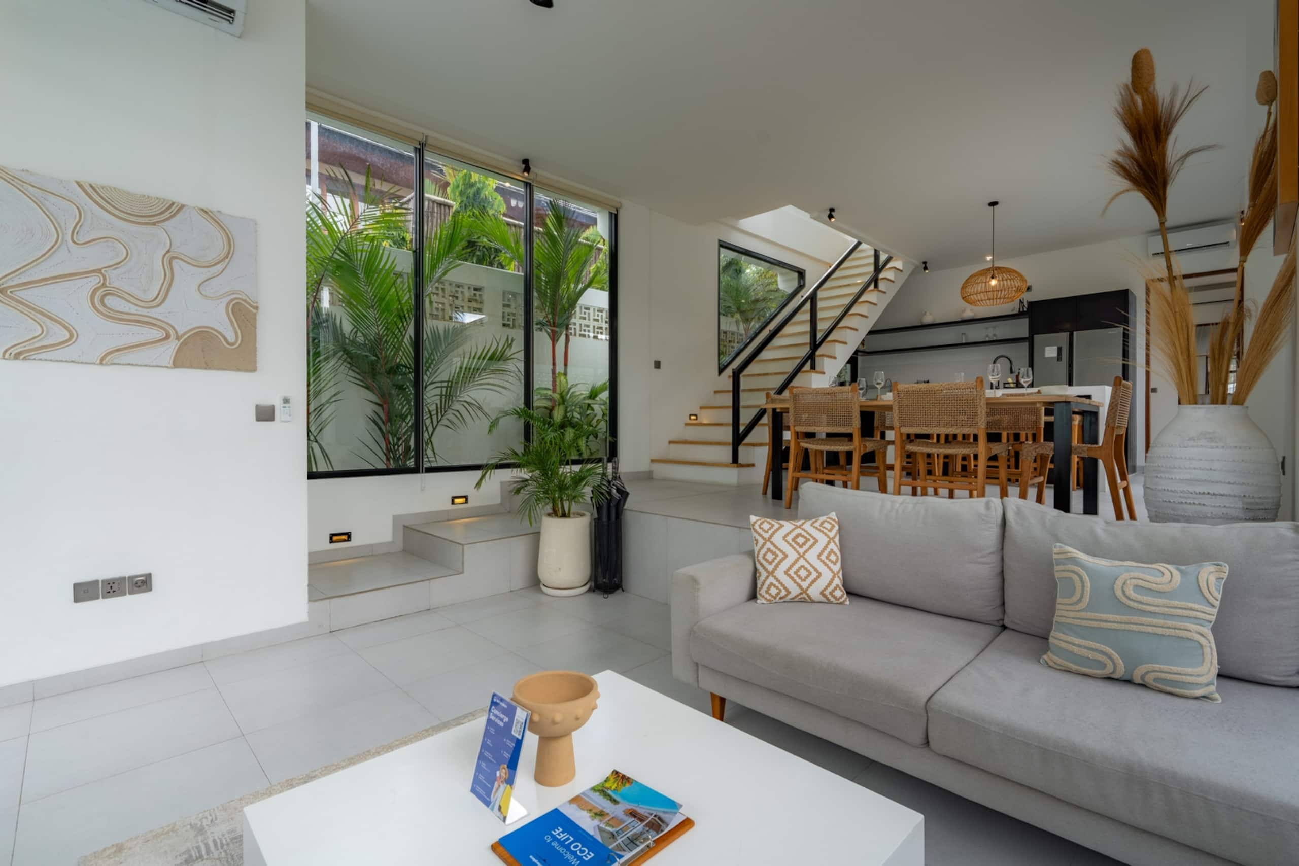New Luxury Canggu 3BR Villa | Pool, BBQ & Balcony 12