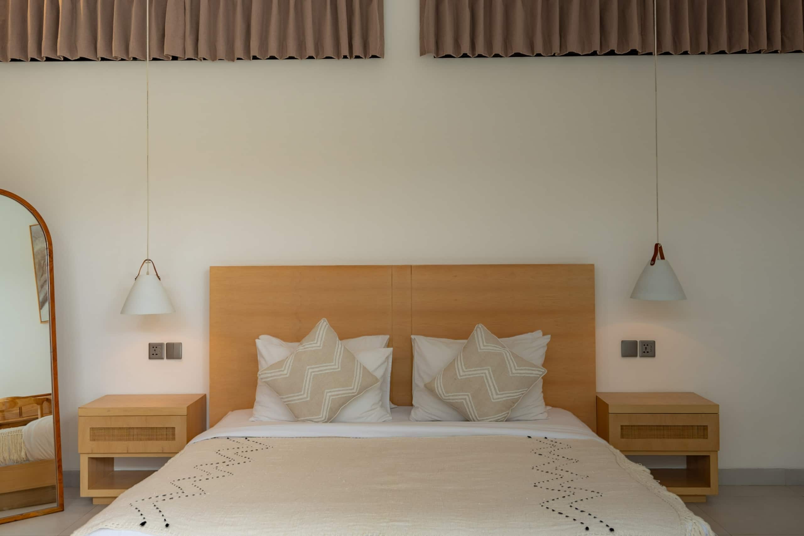 New Luxury Canggu 3BR Villa | Pool, BBQ & Balcony 24