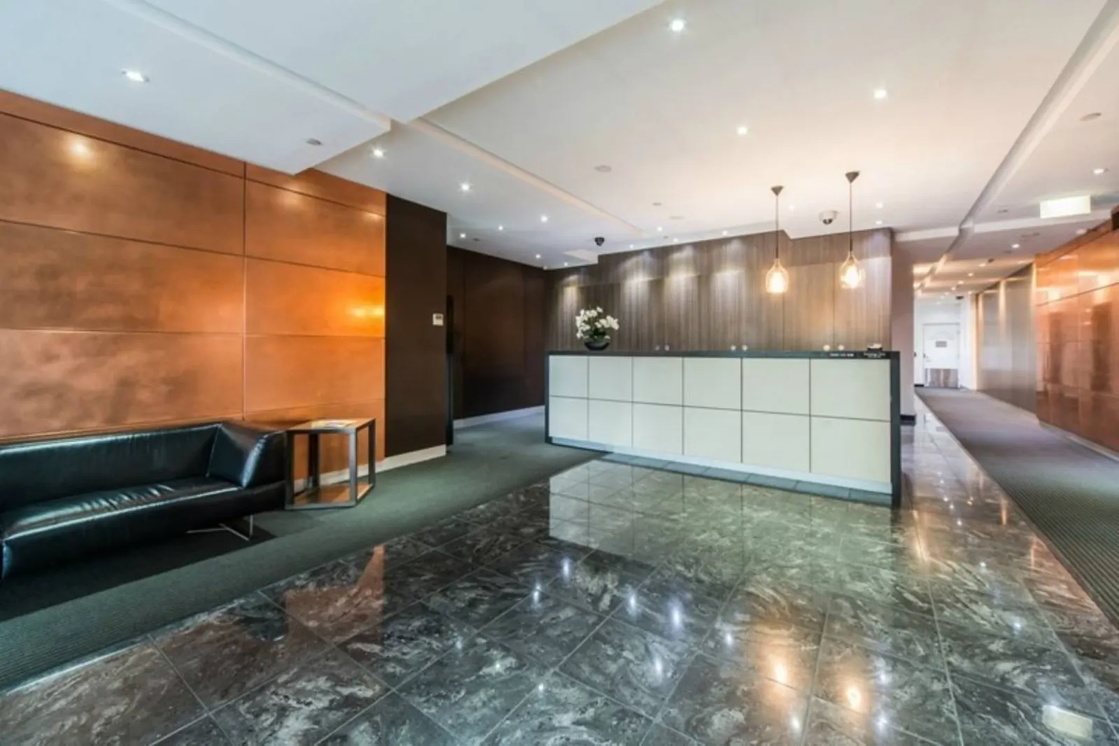 ReadySet Apartments on Sentinel - 2 Bedroom Apartment K1 12